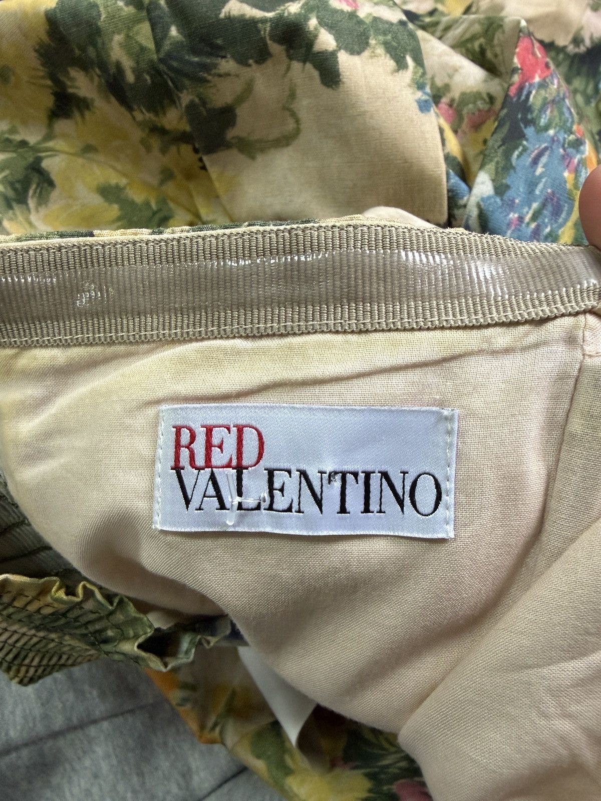 RED Valentino RED Valentino Floral Wildflower Strapless Pleated Dress 42 Size M / US 6-8 / IT 42-44 - 4 Thumbnail