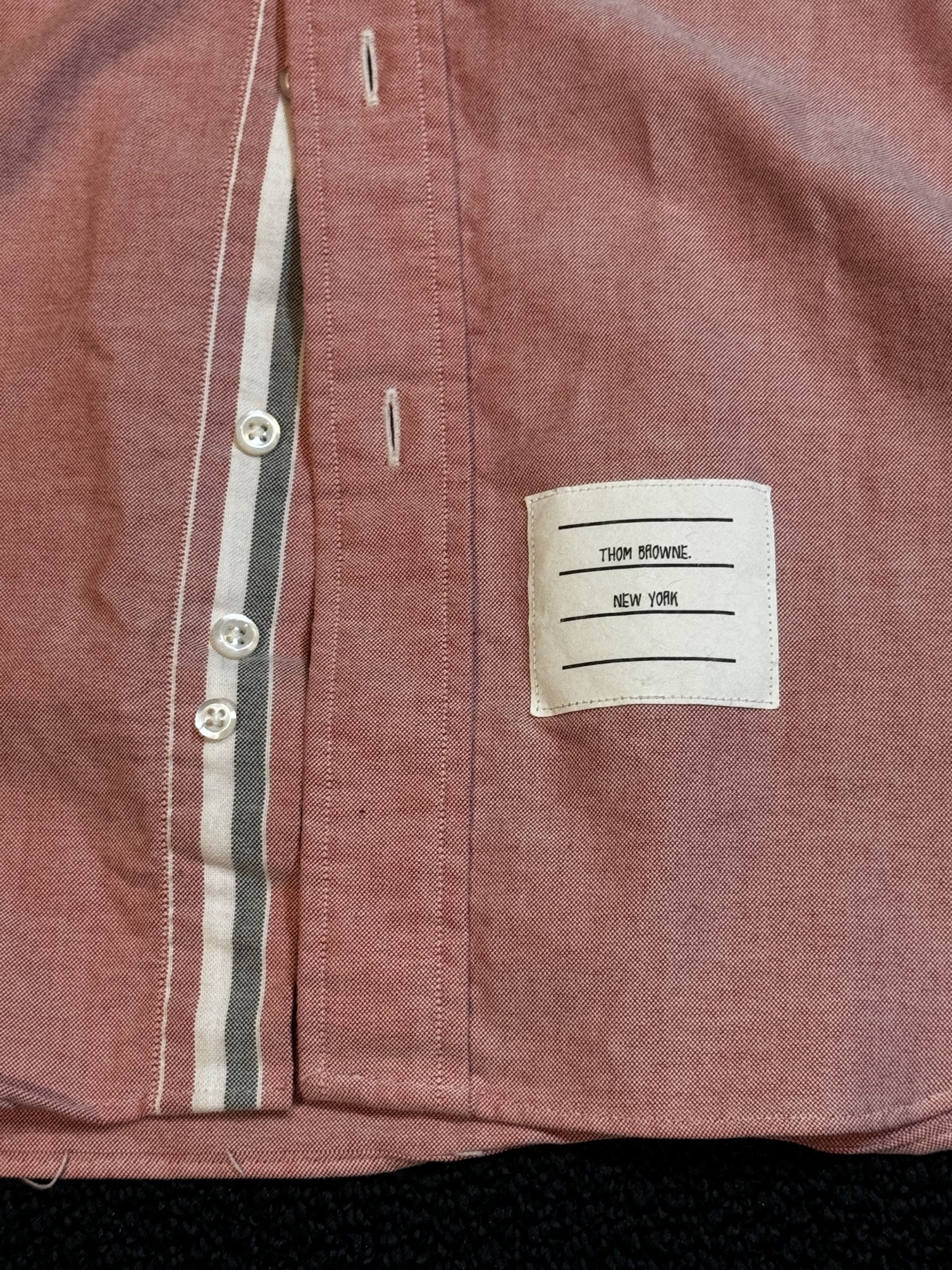 Thom Browne Thom Browne Pink Button Up Size US S / EU 44-46 / 1 - 3 Thumbnail