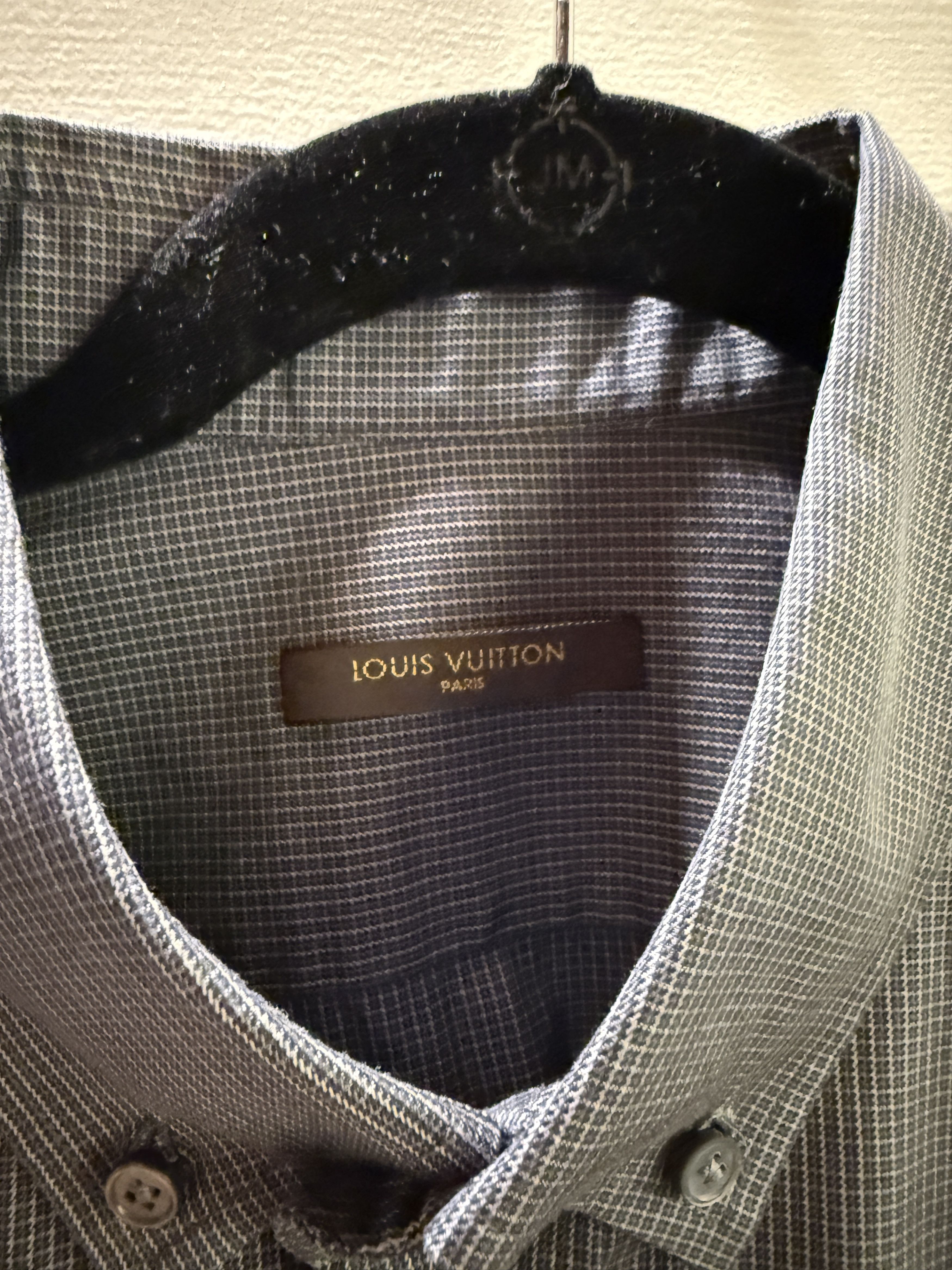 Louis Vuitton Louis Vuitton Grey Dress Shirt Size XL Size US XL / EU 56 / 4 - 2 Thumbnail