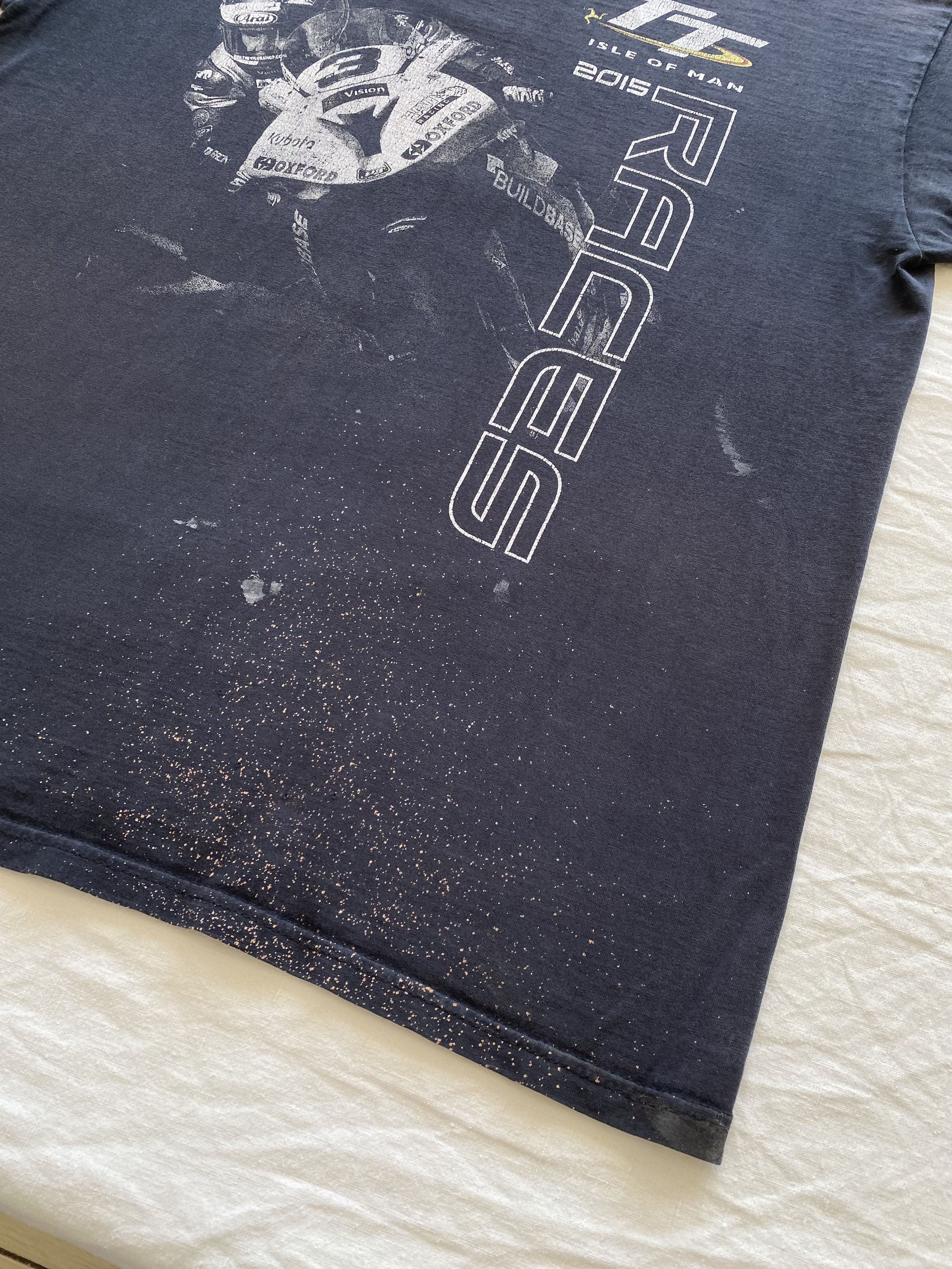 Vintage TT Isle Of Man Vintage 2015 Moto Racing T-shirt Size US L / EU 52-54 / 3 - 21 Thumbnail