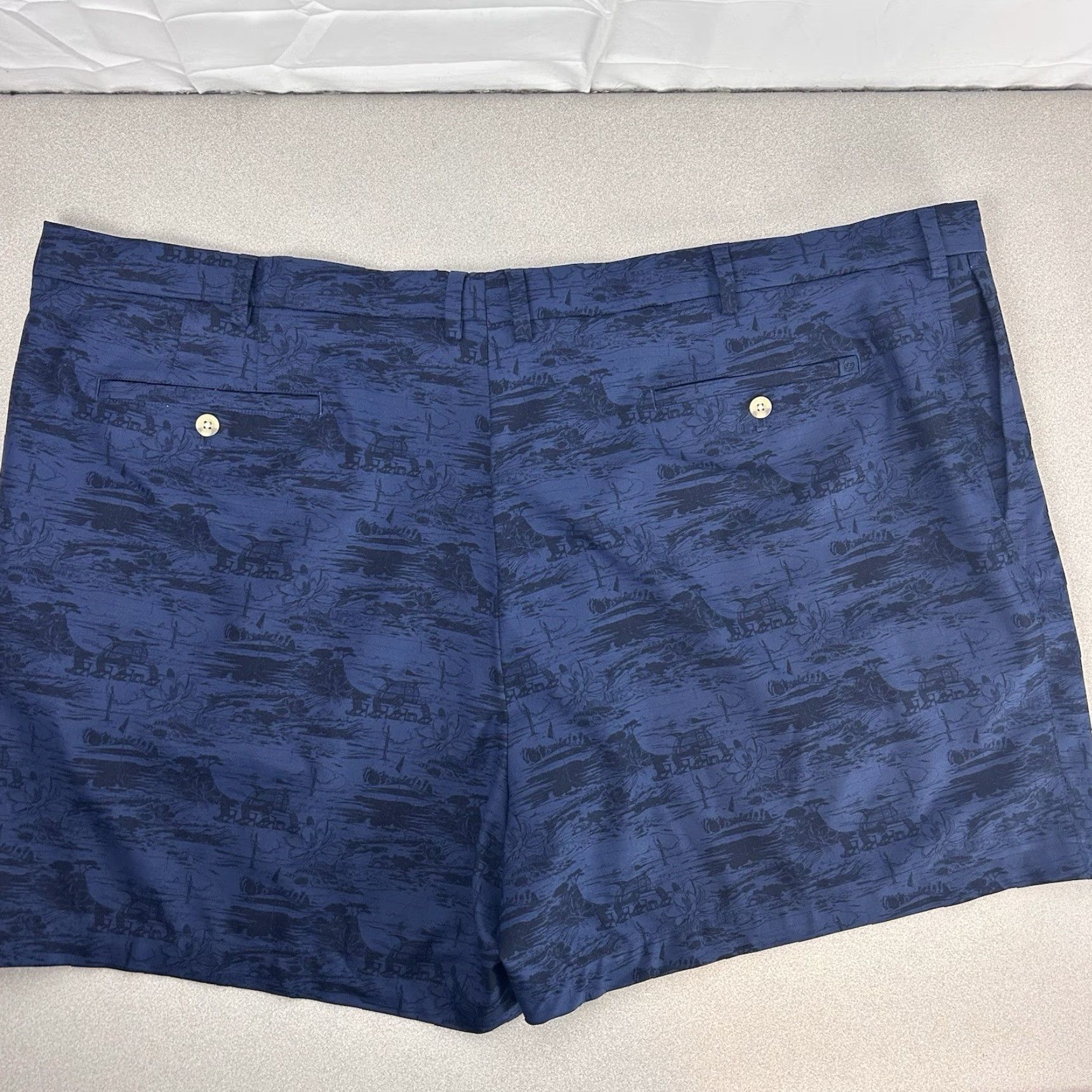 Peter Millar Peter Millar Shorts Mens 54R Blue Floral Golf Stretch Salem Course Performance Size US 38 / EU 54 - 5 Thumbnail