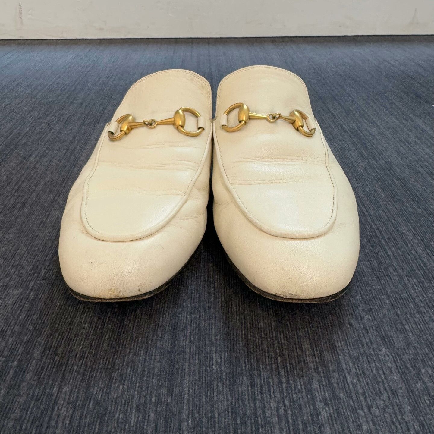 Gucci Gucci Lock Buckle Loafers Size 36 Size US 5 / IT 35 - 1 Thumbnail