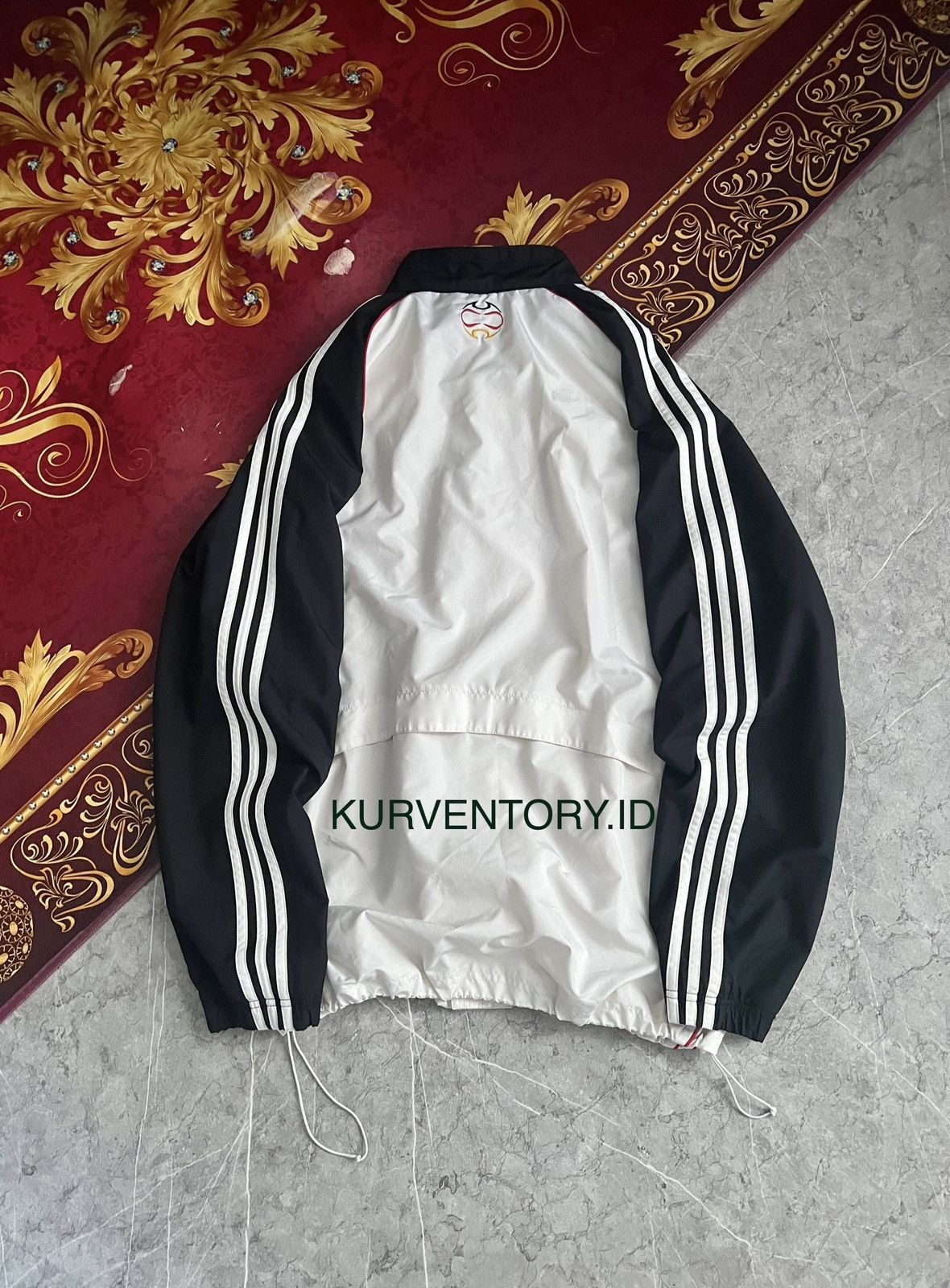 Adidas × Vintage (SOLD OUT) Vintage Adidas Germany Windbreaker Jacket Size US L / EU 52-54 / 3 - 8 Thumbnail