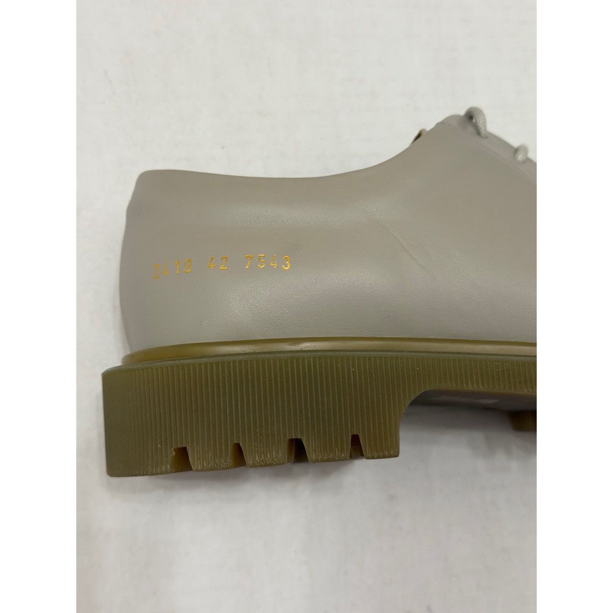 Common Projects COMMOM PROJECTS GREY DERBY WITH SUPER SOLE Size US 9 / EU 42 - 16 Thumbnail