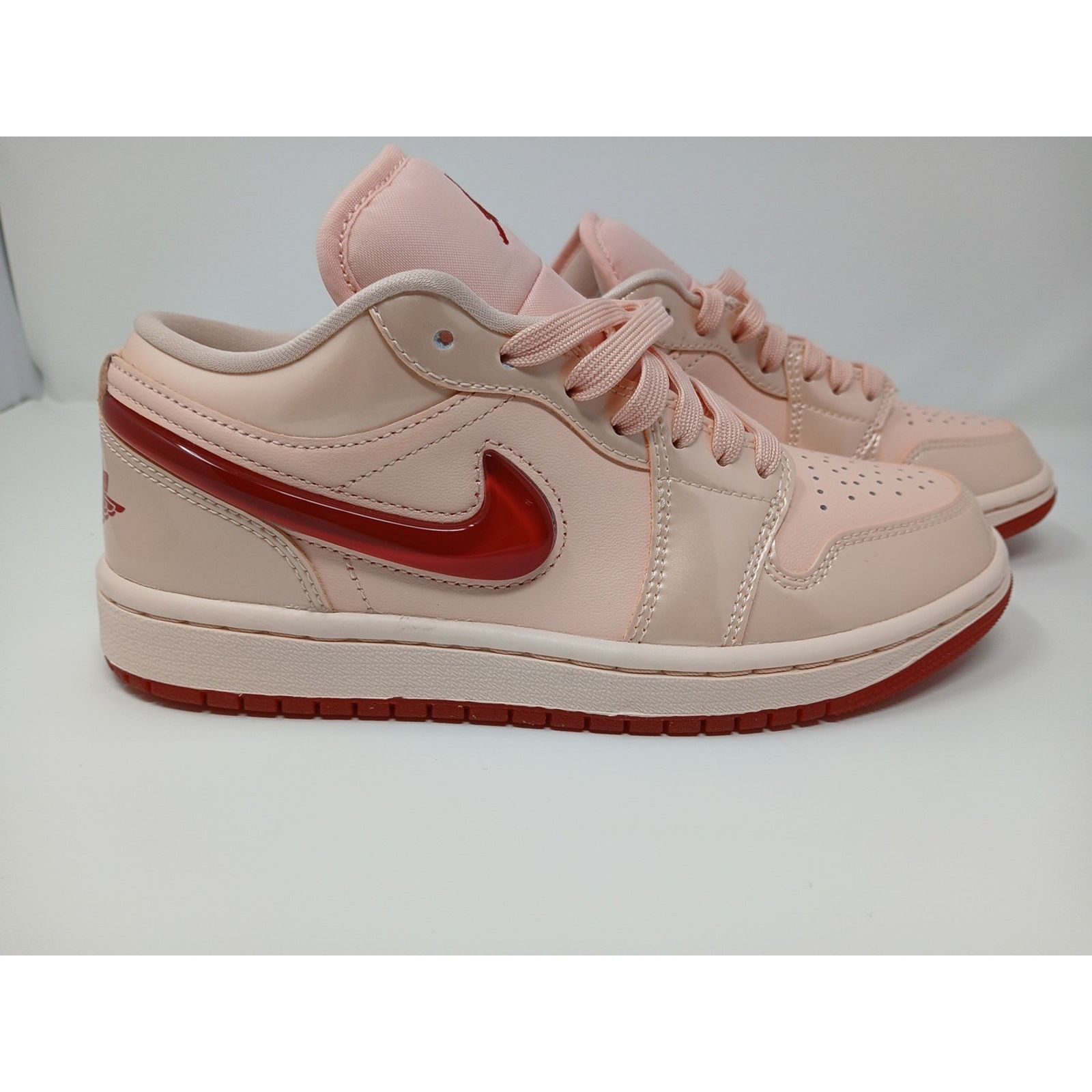 Jordan Brand Nike Air Jordan 1 SE Low Patent Valentine's Day Women Sz 6.5 Size US 6.5 / IT 36.5 - 21 Thumbnail