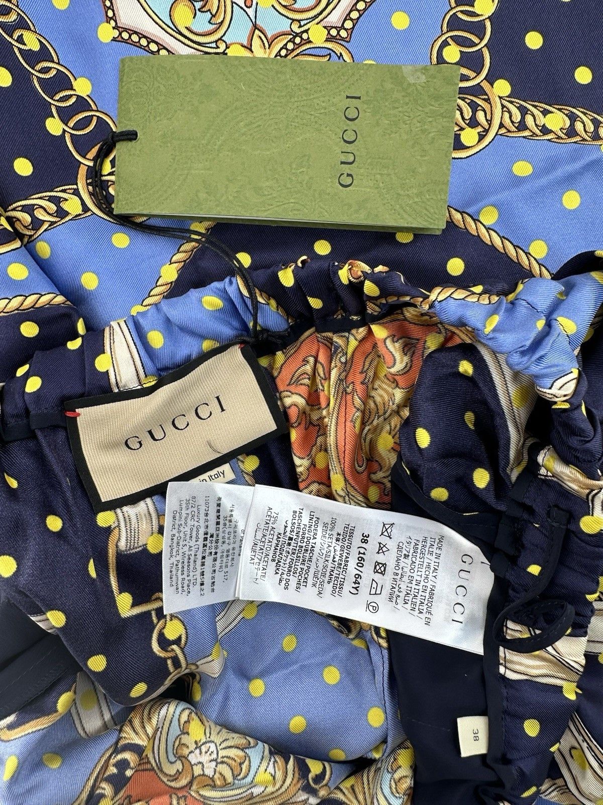 Gucci New Gucci Bottons Size IT-38 Size 26" / US 2 / IT 38 - 8 Thumbnail