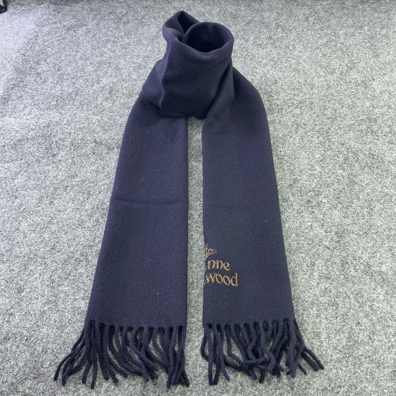 Vintage × Vivienne Westwood Vivienne Westwood Scarf / Muffler / Neckwear T738 Size ONE SIZE - 1 Thumbnail