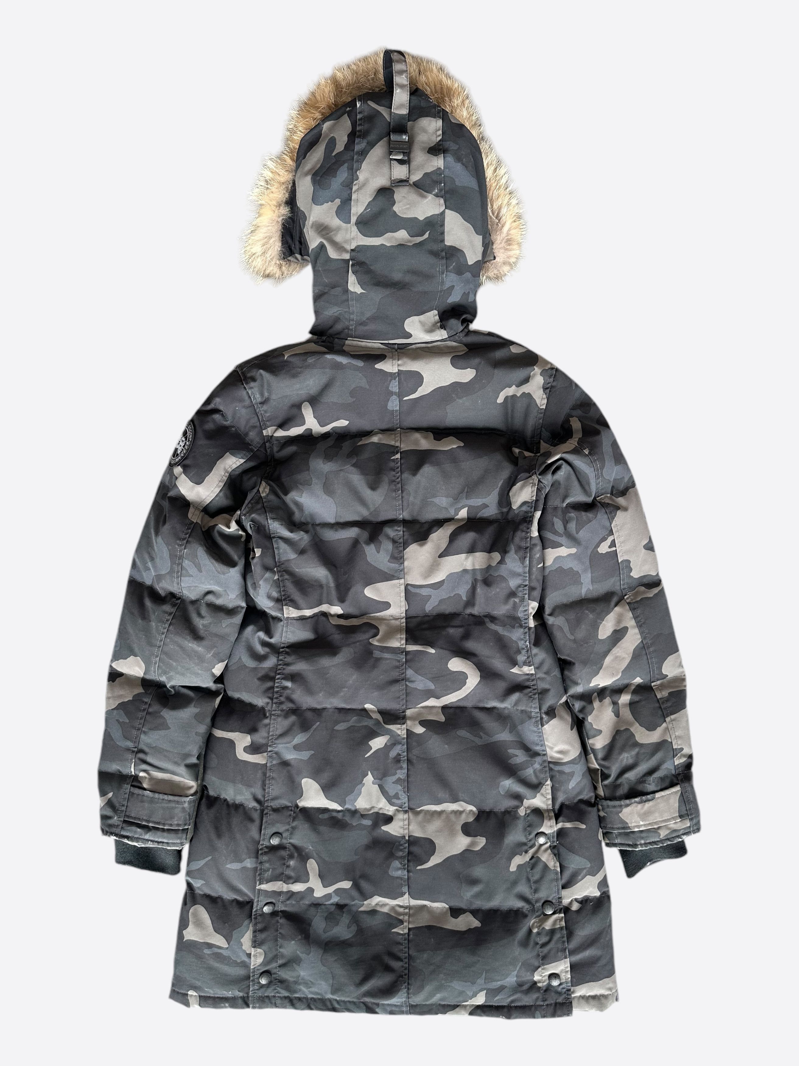 Canada Goose Canada Goose Black Camo Shelburne Black Label Women's Jacket Size S / US 4 / IT 40 - 2 Thumbnail