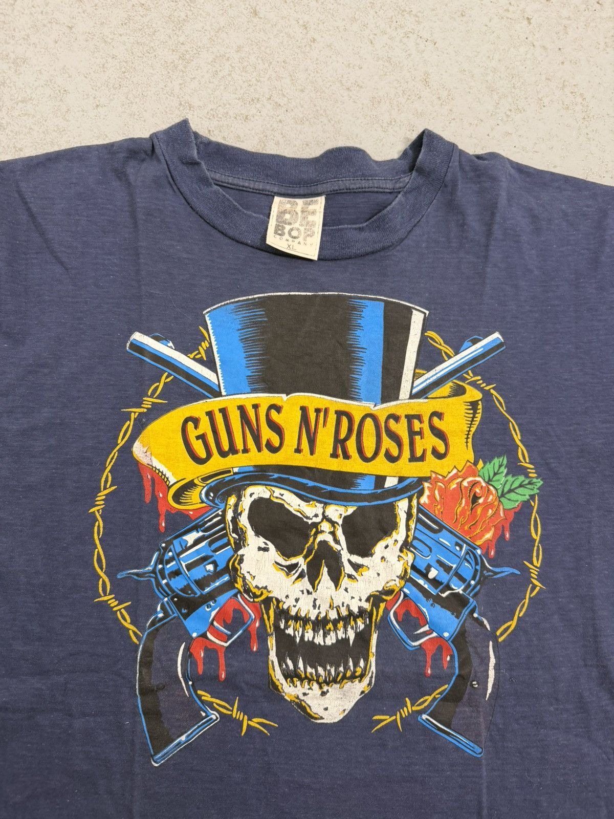 Band Tees Vintage 80s Guns N Roses Single Stitch Deadstock T-Shirt Size US XL / EU 56 / 4 - 6 Thumbnail