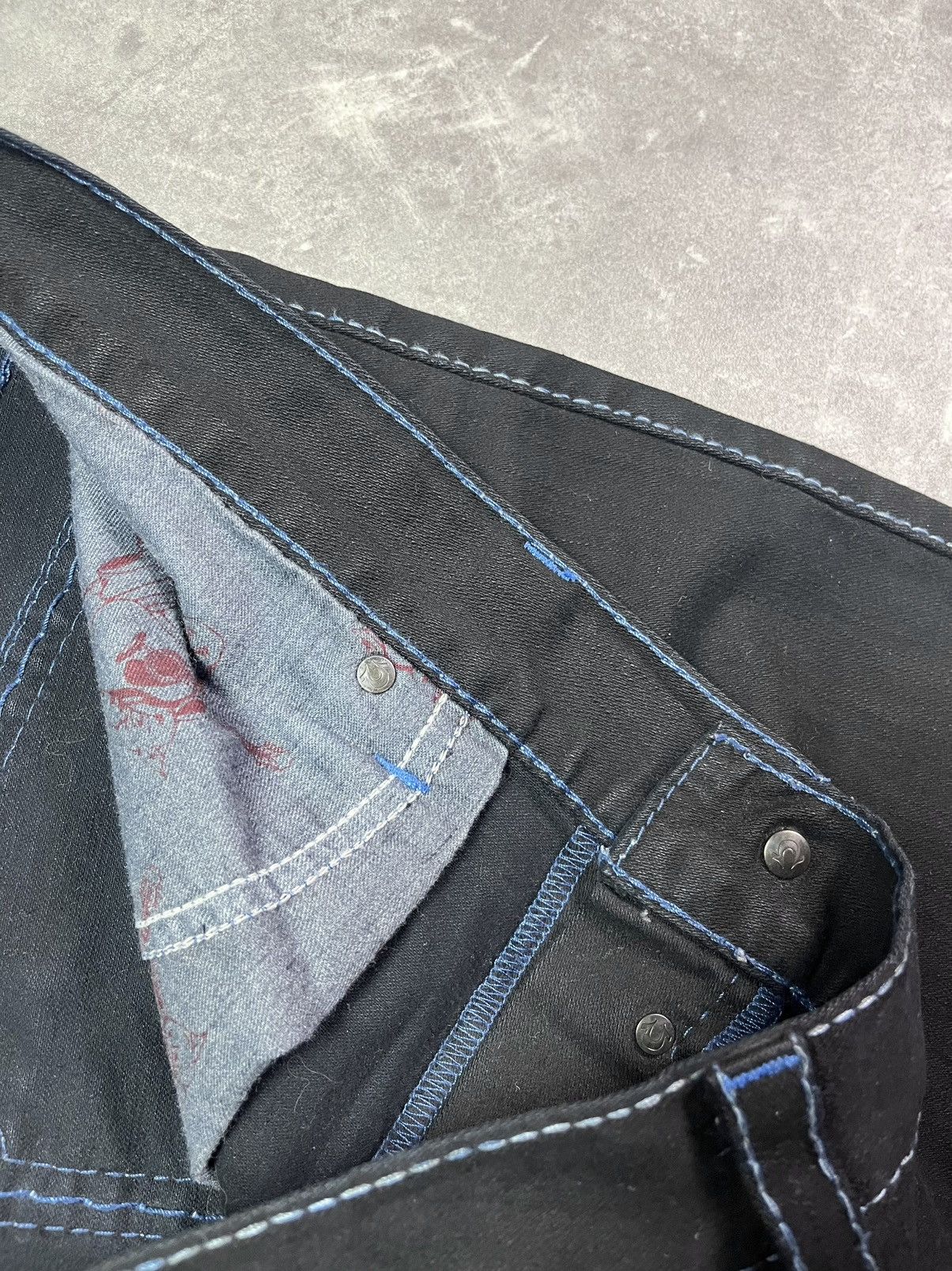 True Religion True Religion Slim Black / Blue Stitch Flaps Denim Jeans 40 Size US 40 / EU 56 - 11 Thumbnail