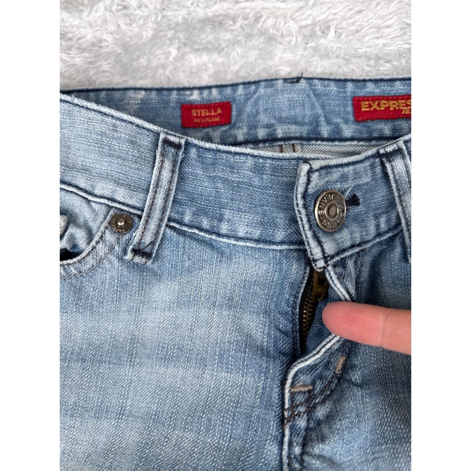 Express Express Jeans Womens 28 Blue Denim Stella Fit & Flare Distressed Low Rise 28x29 Size 28" / US 6 / IT 42 - 5 Thumbnail
