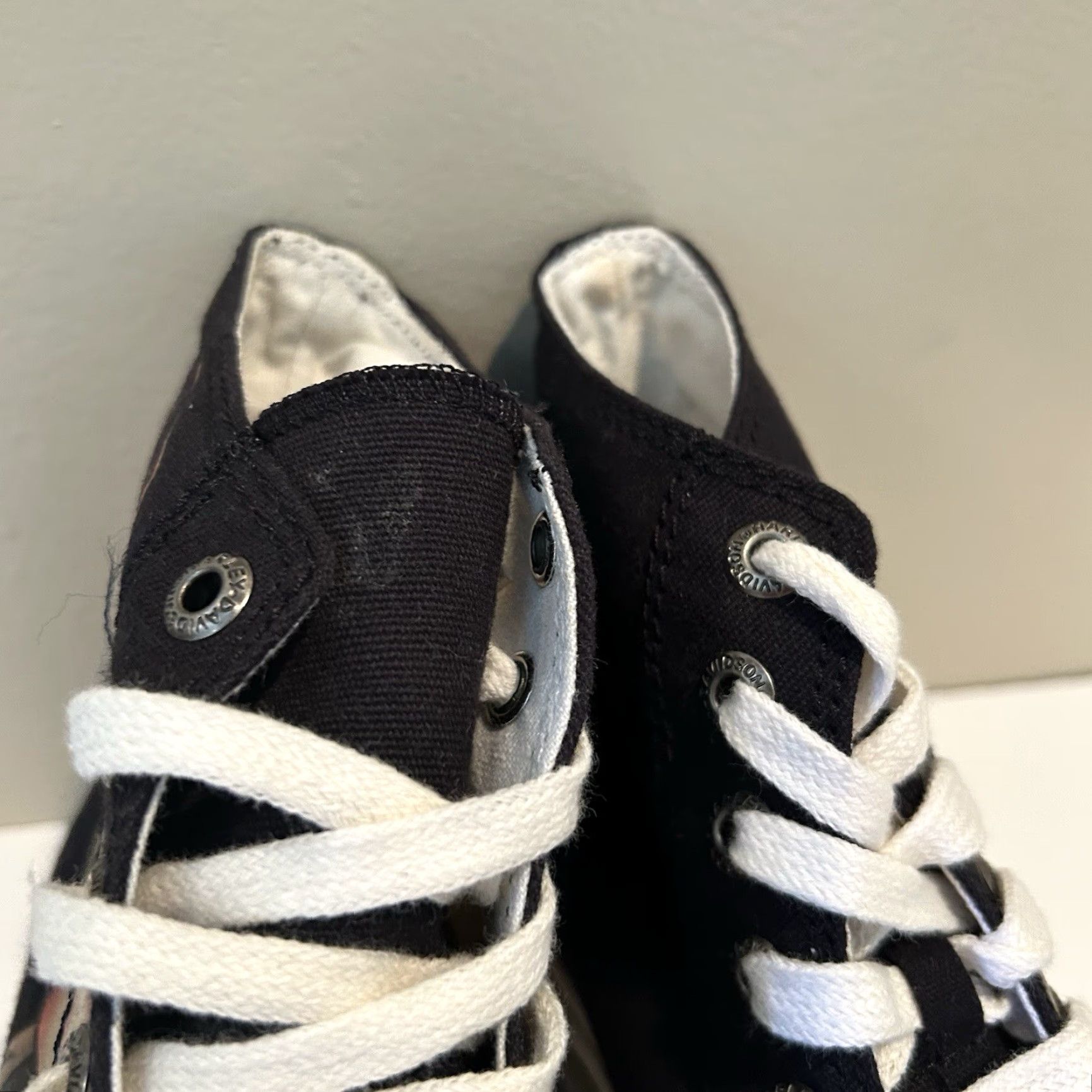 Harley Davidson Harley-Davidson Women’s High Top Shoes Black Sz 10 Canvas Rose & Dagger Print Sneakers Sneakers Mens Womens Boys Girls Size L / US 10 / IT 46 - 5 Thumbnail