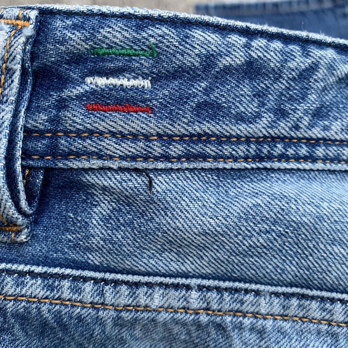Diesel Vintage Y2K Diesel Italy Distressed Denim Jeans W32 Size US 32 / EU 48 - 15 Thumbnail