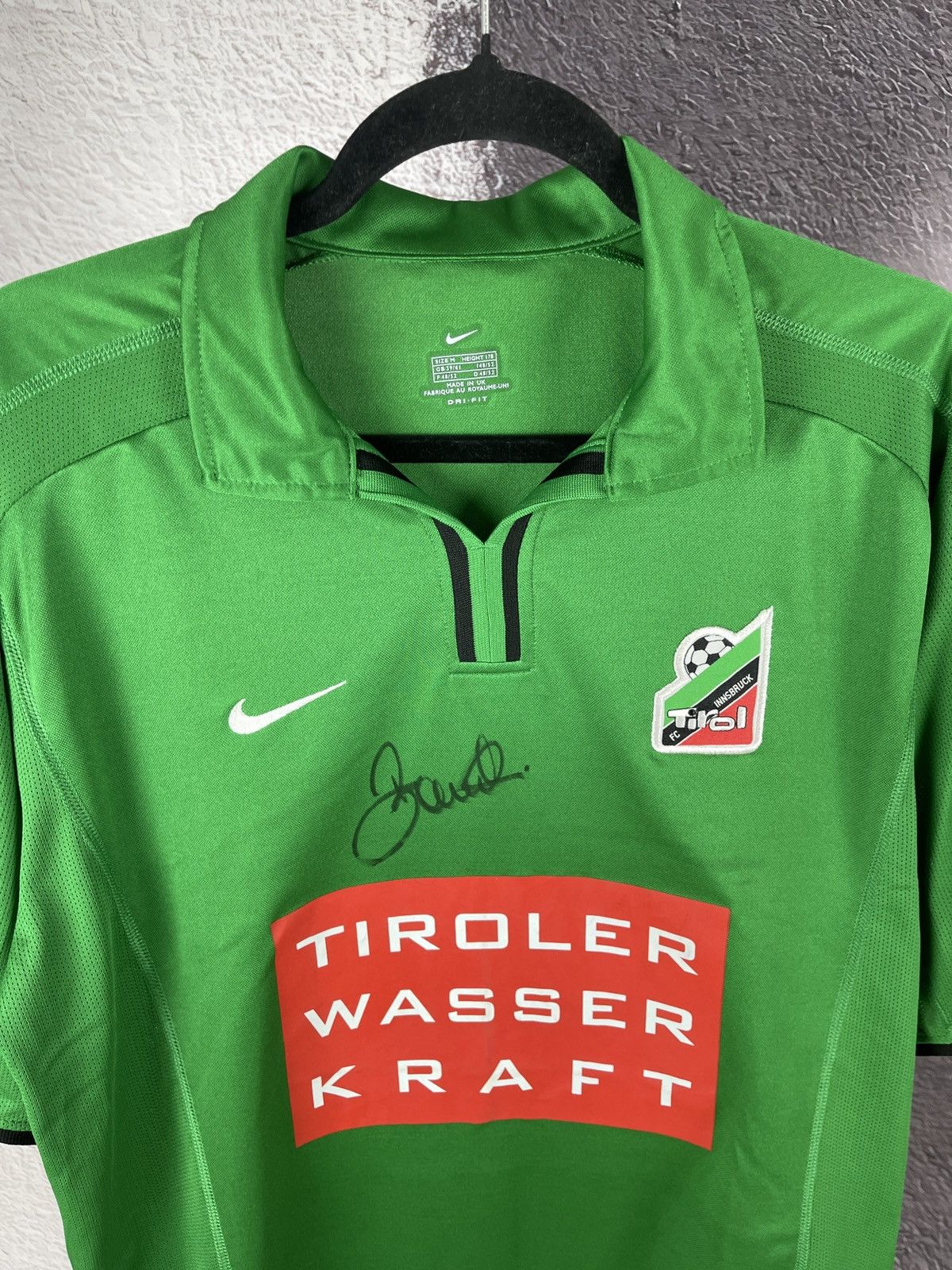 Nike Nike Tirol 2000 2002 home jersey Michael Baur signed Size US M / EU 48-50 / 2 - 7 Thumbnail