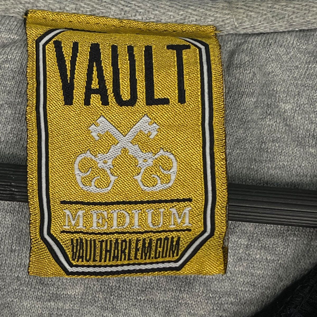 Vintage Vintage Vault Full Print Crewneck Sweatshirt Size L Size US L / EU 52-54 / 3 - 6 Thumbnail