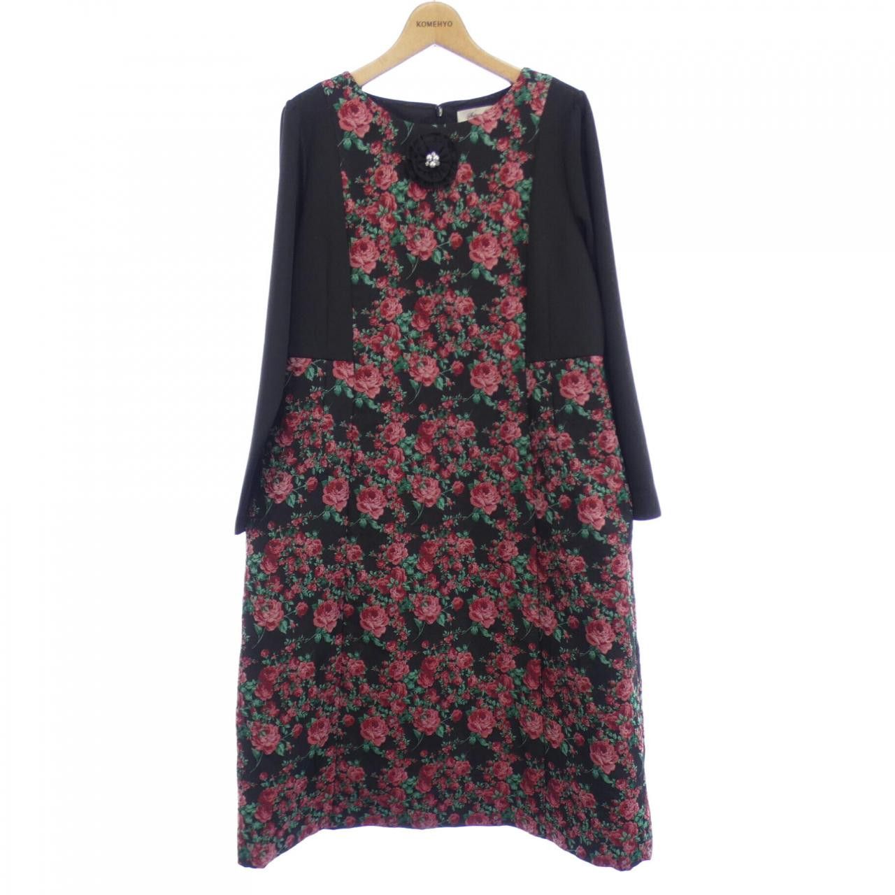 Other Other Super Beauty Dress Textile Dresses DUTY FREE for USA Size ONE SIZE - 1 Thumbnail