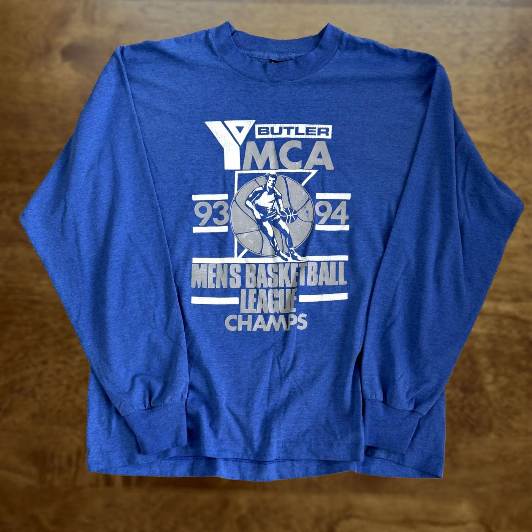 Fruit Of The Loom VINTAGE Butler YMCA Shirt Mens XL Blue 94 Basketball League Champs T-Shirt Size US XL / EU 56 / 4 - 1 Thumbnail