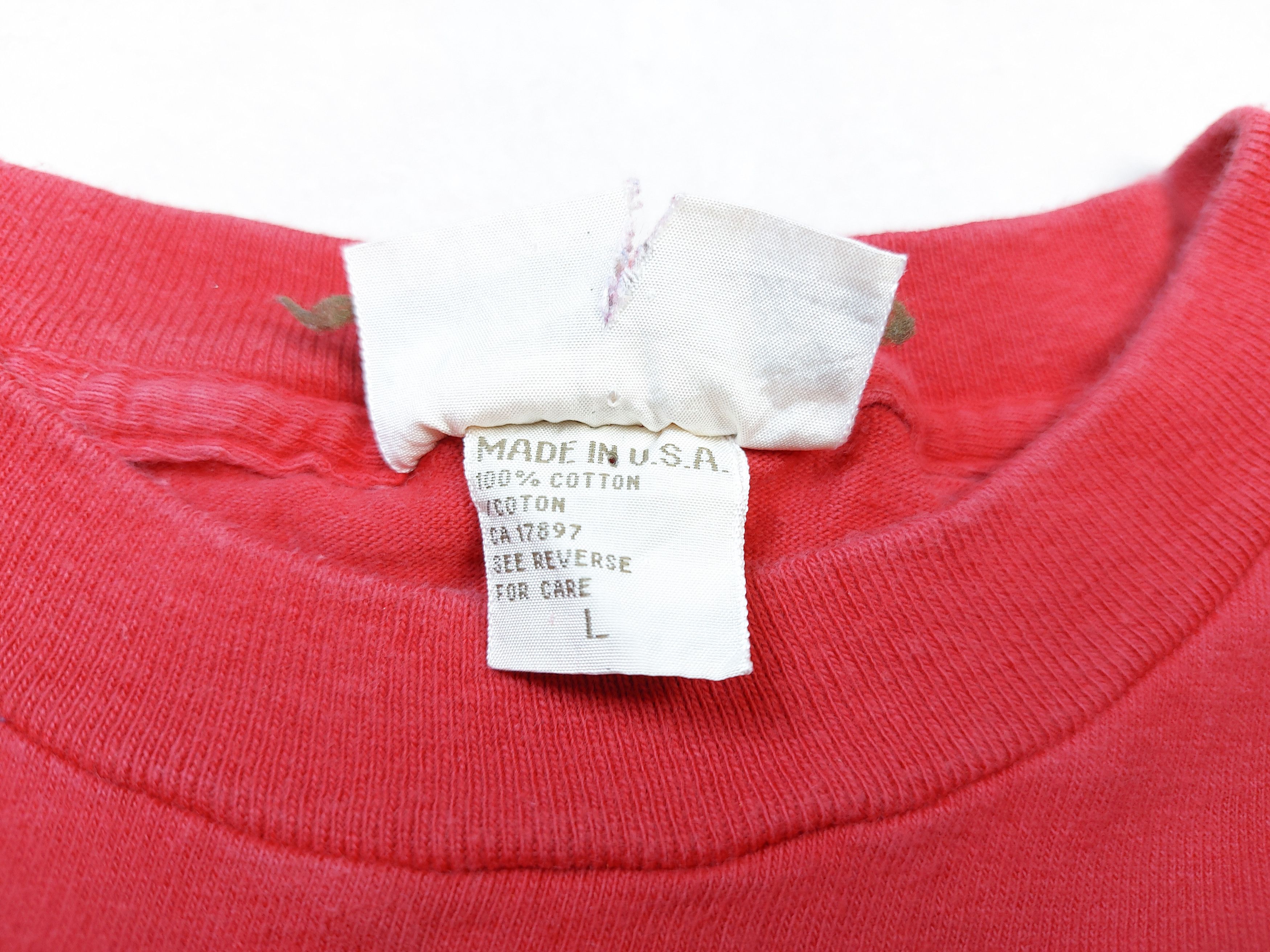 Vintage Vintage 90s Harry Potter Gryffindor Single-Stitch Pocket TEE Size US L / EU 52-54 / 3 - 10 Thumbnail