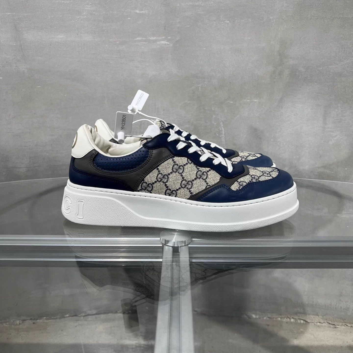 Gucci Gucci Chunky B GG white and blue 44 shoes Size US 11 / EU 44 - 4 Thumbnail