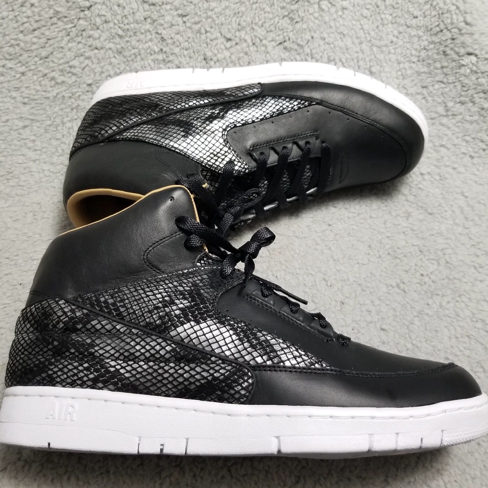 Nike Nike Air Python Sneaker Promo SAMPLE Size 12 Black 632631-001 Mens Athletic Shoes Size US 12 / EU 45 - 2 Thumbnail