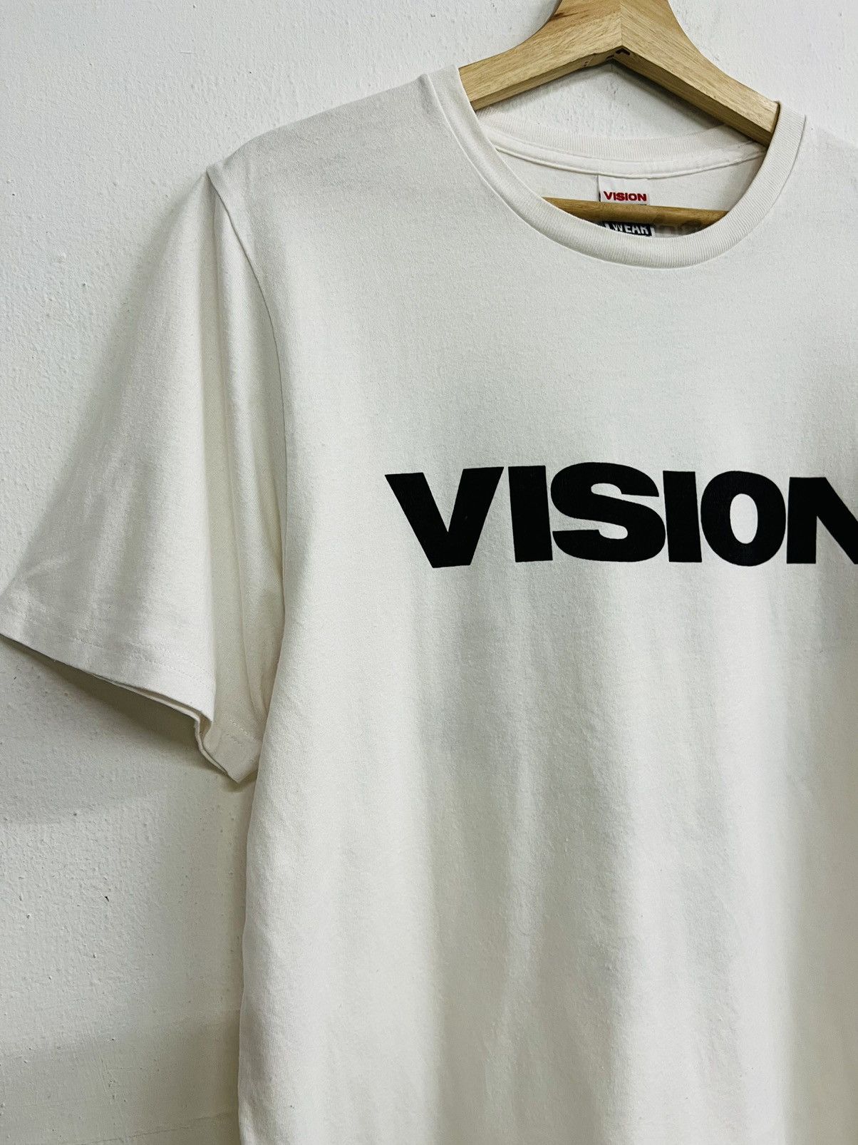 Vintage × Vision Streetwear VINTAGE Y2K VISION STREETWEAR ALL LOGO TEE Size US L / EU 52-54 / 3 - 5 Thumbnail