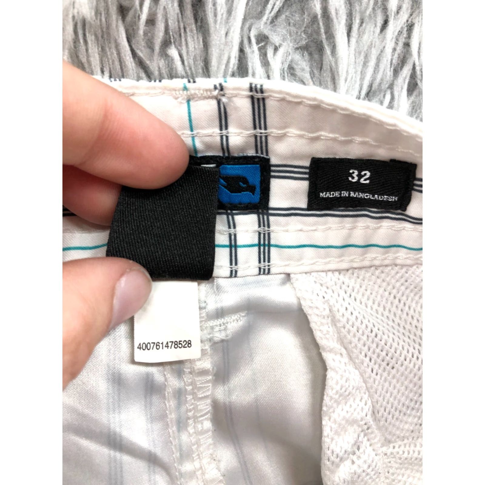 Vintage HAWK Cargo Shorts Mens 32 Mid Rise White Plaid Cotton Blend 5-Pocket Logo Belt Loops Regular Fit Size US 32 / EU 48 - 8 Thumbnail