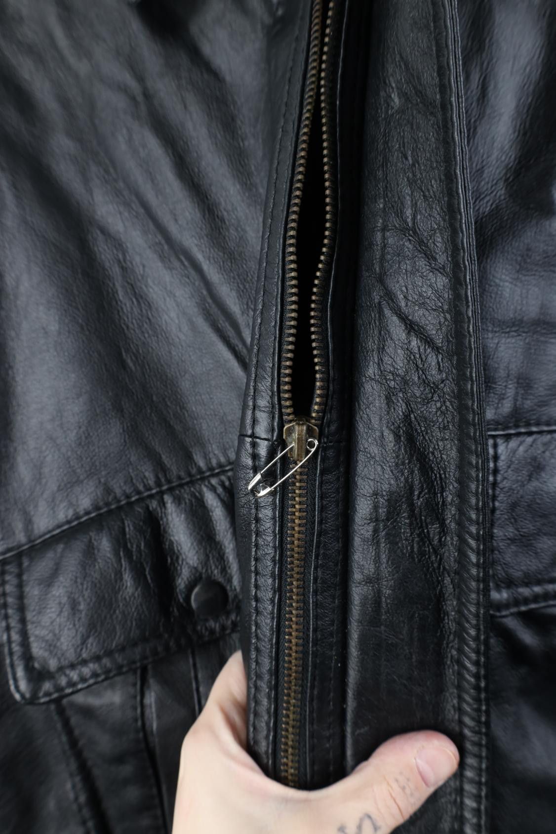 Vintage Vintage 90s Streetwear Leather Flight Bomber Jacket Black Size US XL / EU 56 / 4 - 9 Thumbnail