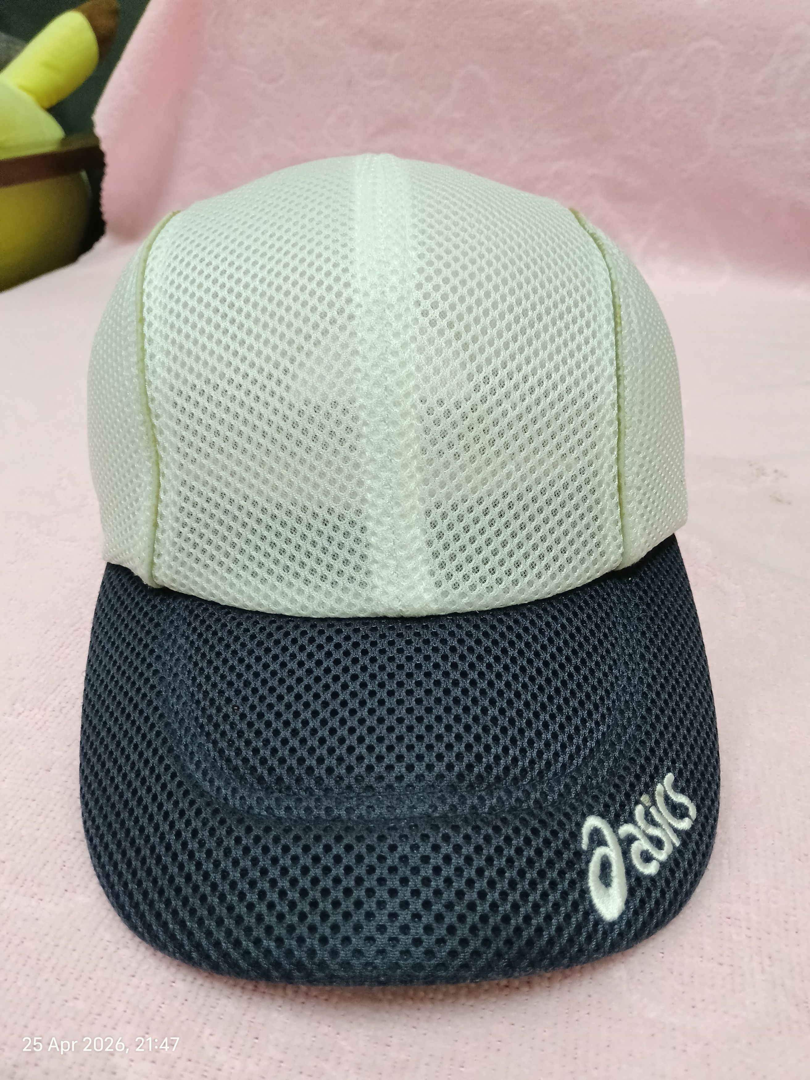 Asics VINTAGE 4 PANEL ASICS MESH RUNNING CAP Size ONE SIZE - 1 Thumbnail