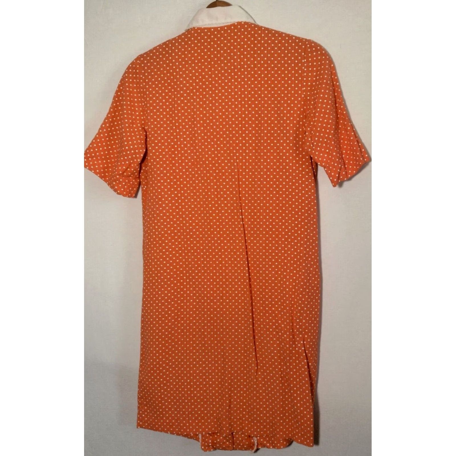 Vintage VINTAGE House Dress Shirt Womens Midi Orange Polka Dot Short Sleeve Collared Button 1960s Mod Crew Neck? Size 28" / US 6 / IT 42 - 3 Thumbnail