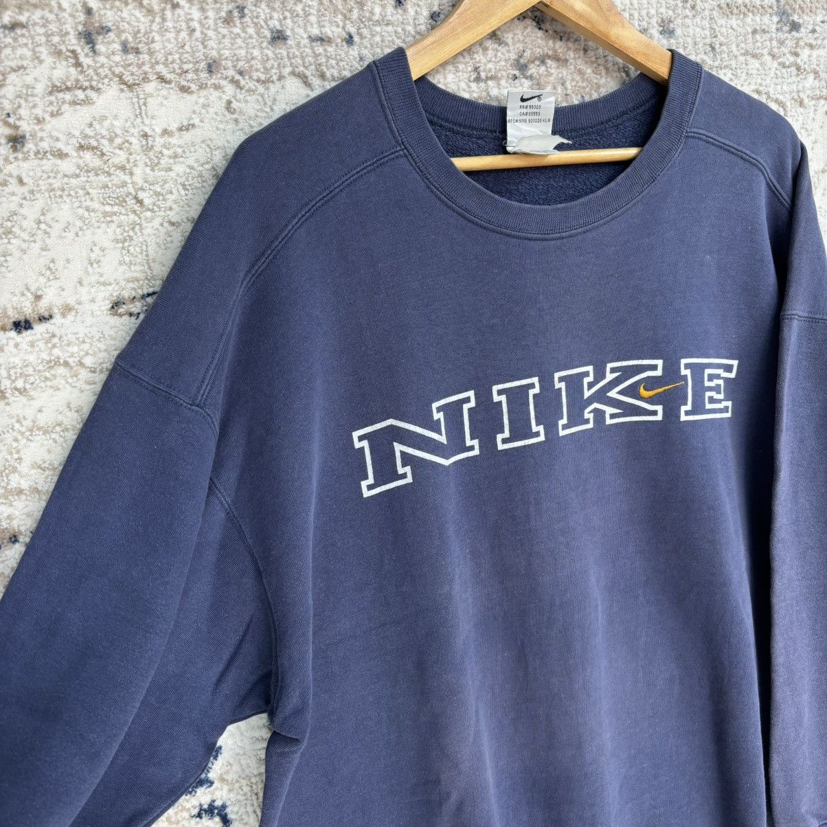 Nike × Vintage VINTAGE 90s NIKE BIG LOGO CREW NECK SWEATSHIRT Size US L / EU 52-54 / 3 - 11 Thumbnail