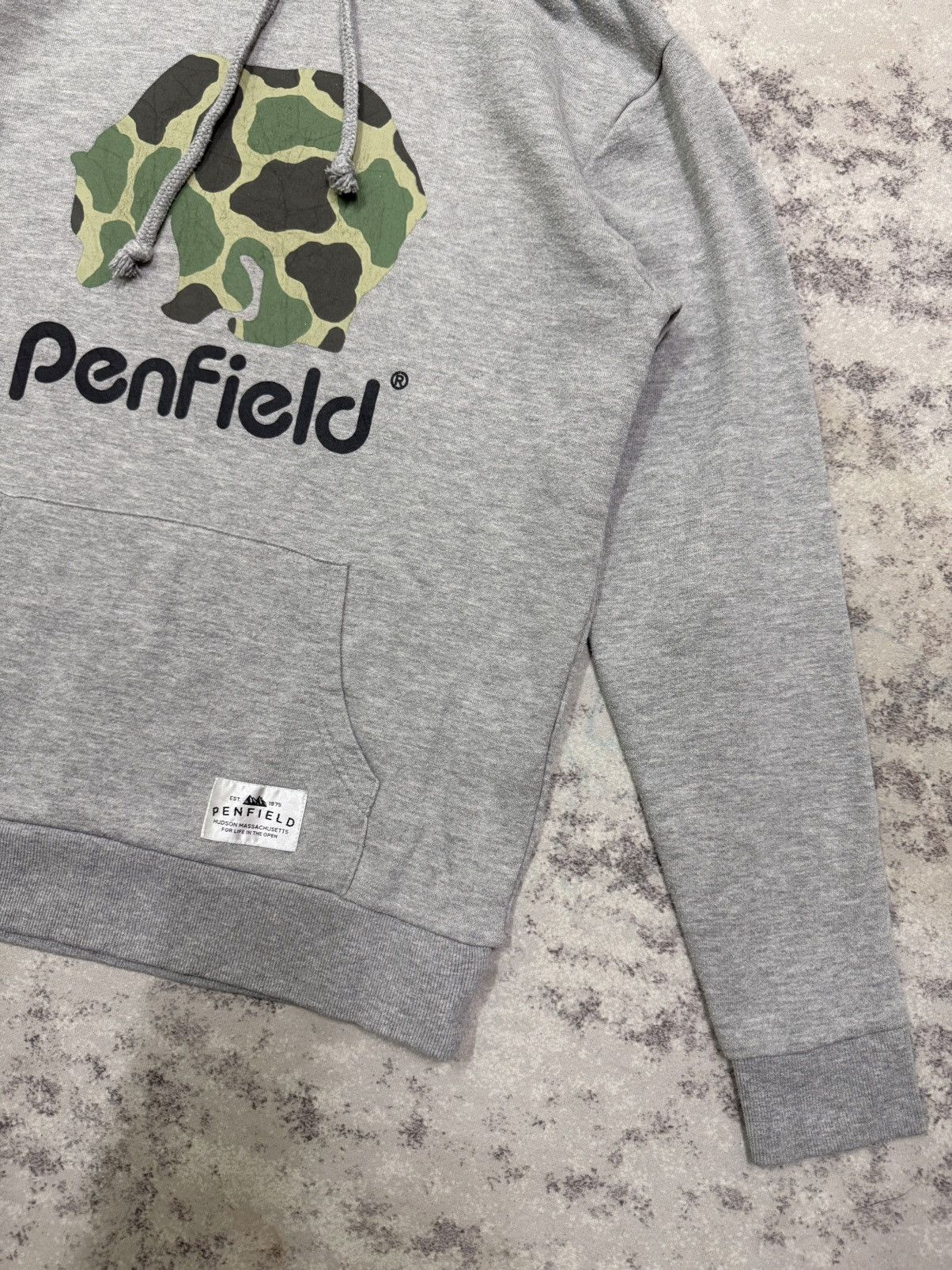 Penfield Penfield Camo Design Logo Pullover Sweatshirt Hoodie Size US S / EU 44-46 / 1 - 7 Thumbnail