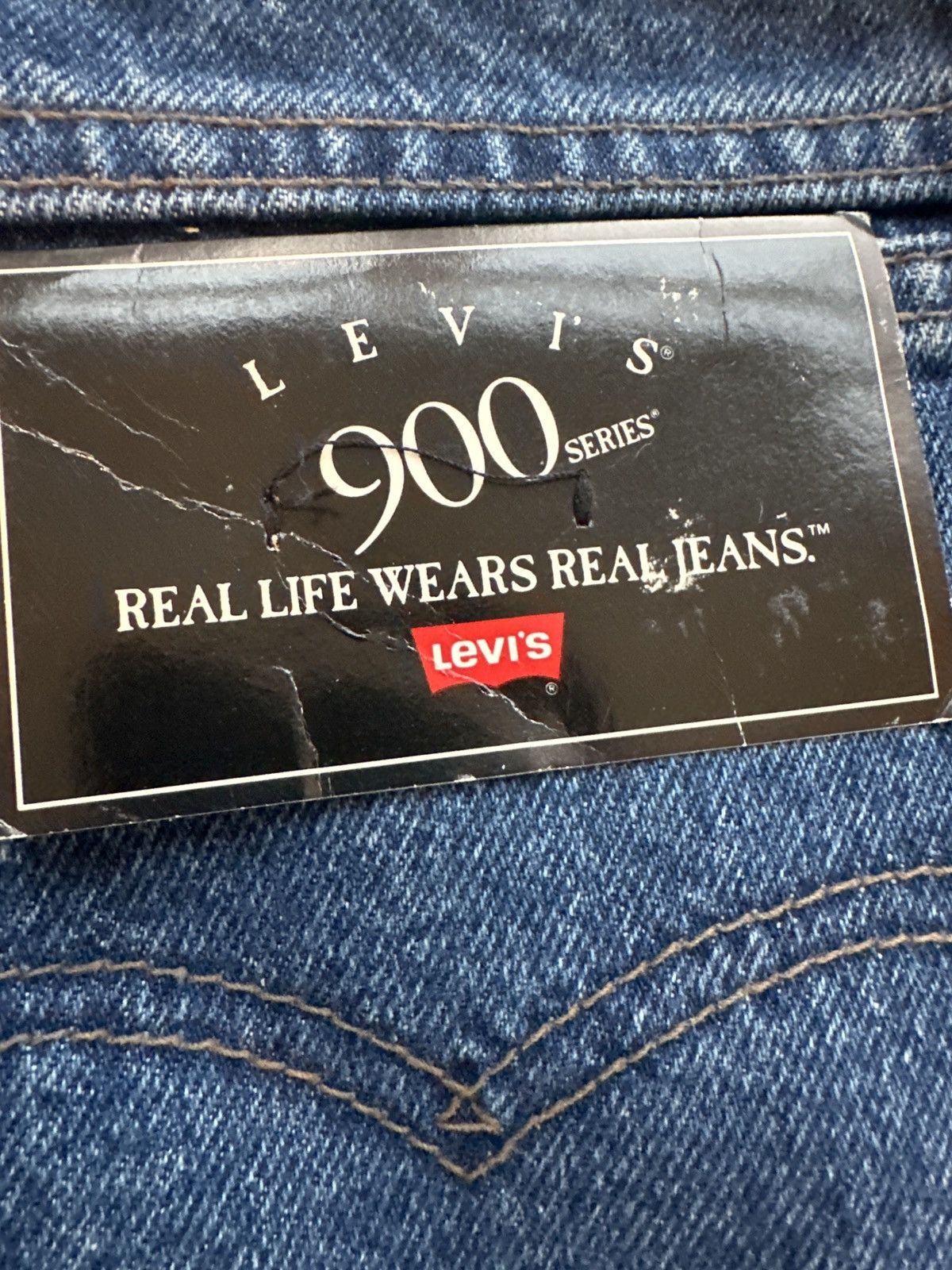 Levi's Vtg Levis Relaxed Fit 902 Women's Mom Jeans Size 40" / US 18 - 6 Thumbnail