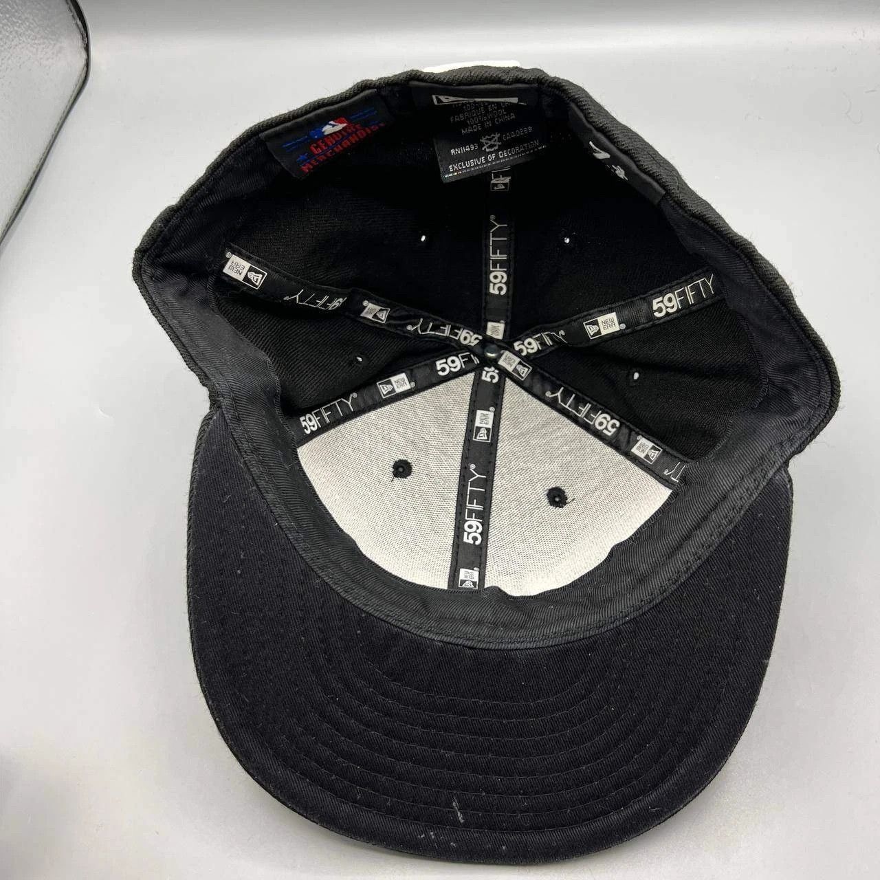 New Era New York Mets Hat Men 7 3/8 Black Embroidered Fitted Cap Size ONE SIZE - 2 Thumbnail