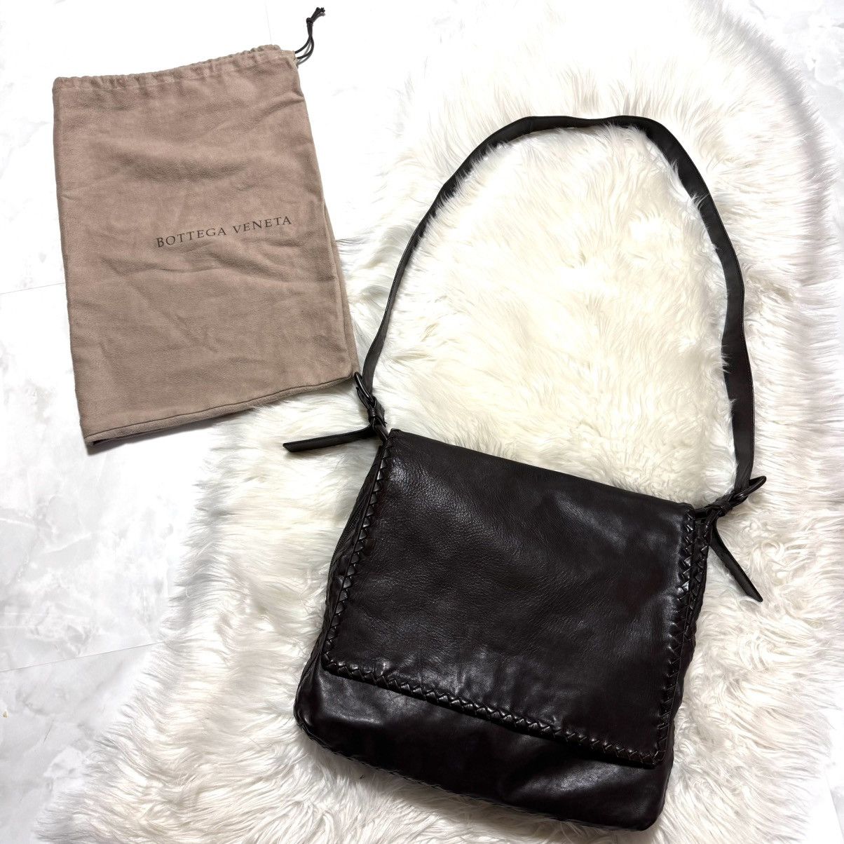 Bottega Veneta Bottega Veneta Intrecciato Piping Leather Shoulder Bag Size ONE SIZE - 7 Thumbnail
