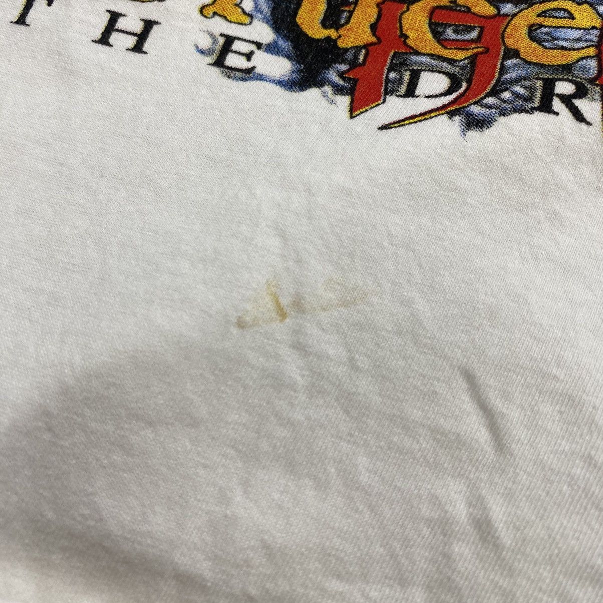 Vintage Vintage 90s BRUCE LEE The Dragons Movie Print White Short Size US L / EU 52-54 / 3 - 6 Thumbnail