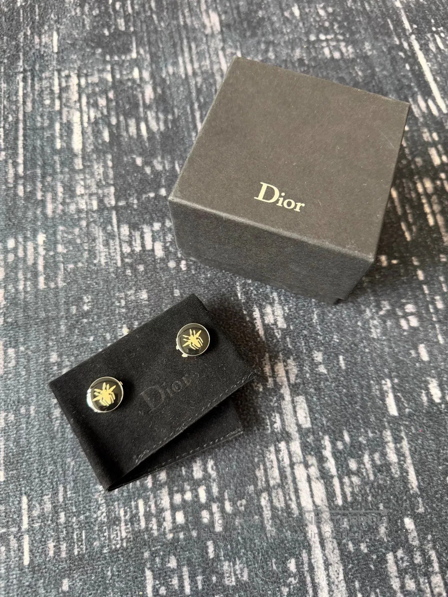 Dior dior hedi bee cufflinks set. Size ONE SIZE - 1 Thumbnail
