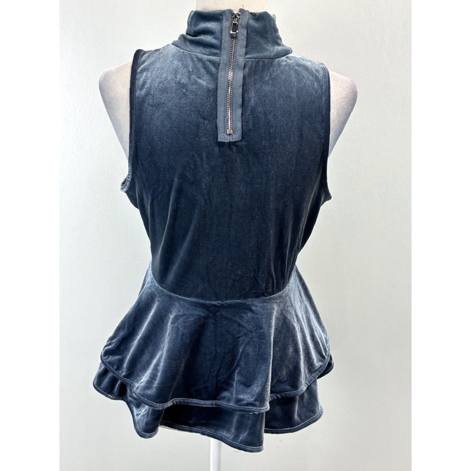 Velour Torn By Robby Kobo Velour Shirt Top Women's Medium Blue Sleeveless Peplum Size M / US 6-8 / IT 42-44 - 3 Thumbnail