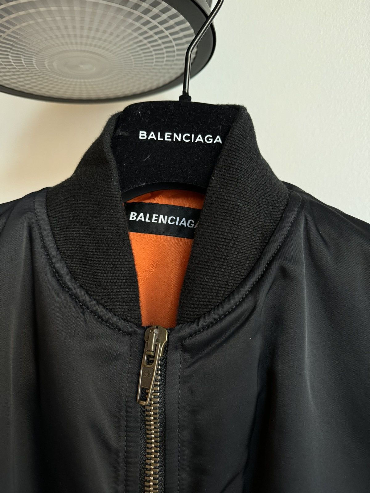 Balenciaga Balenciaga pinched collar Bomber jacket Size US L / EU 52-54 / 3 - 3 Thumbnail