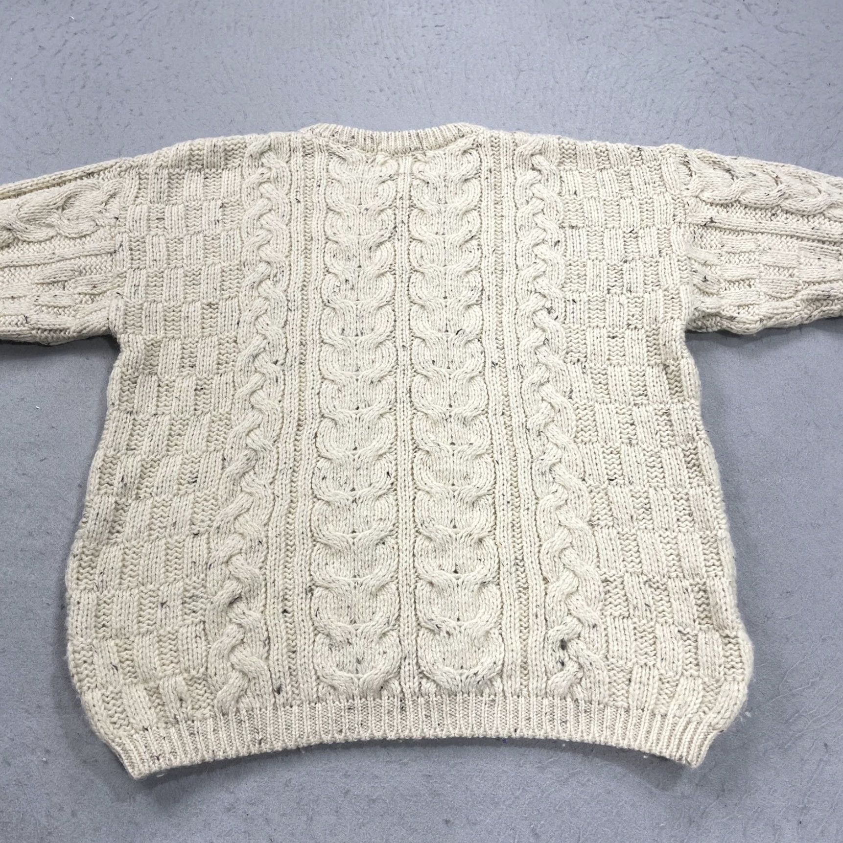 Vintage VINTAGE McKENNAS Wool Fisherman Crewneck Oarsman Irish Sweater Womens Large Crew Neck Cable-Knit Wool Pullover 80s 90s Winter Casual Womens Size L / US 10 / IT 46 - 6 Thumbnail