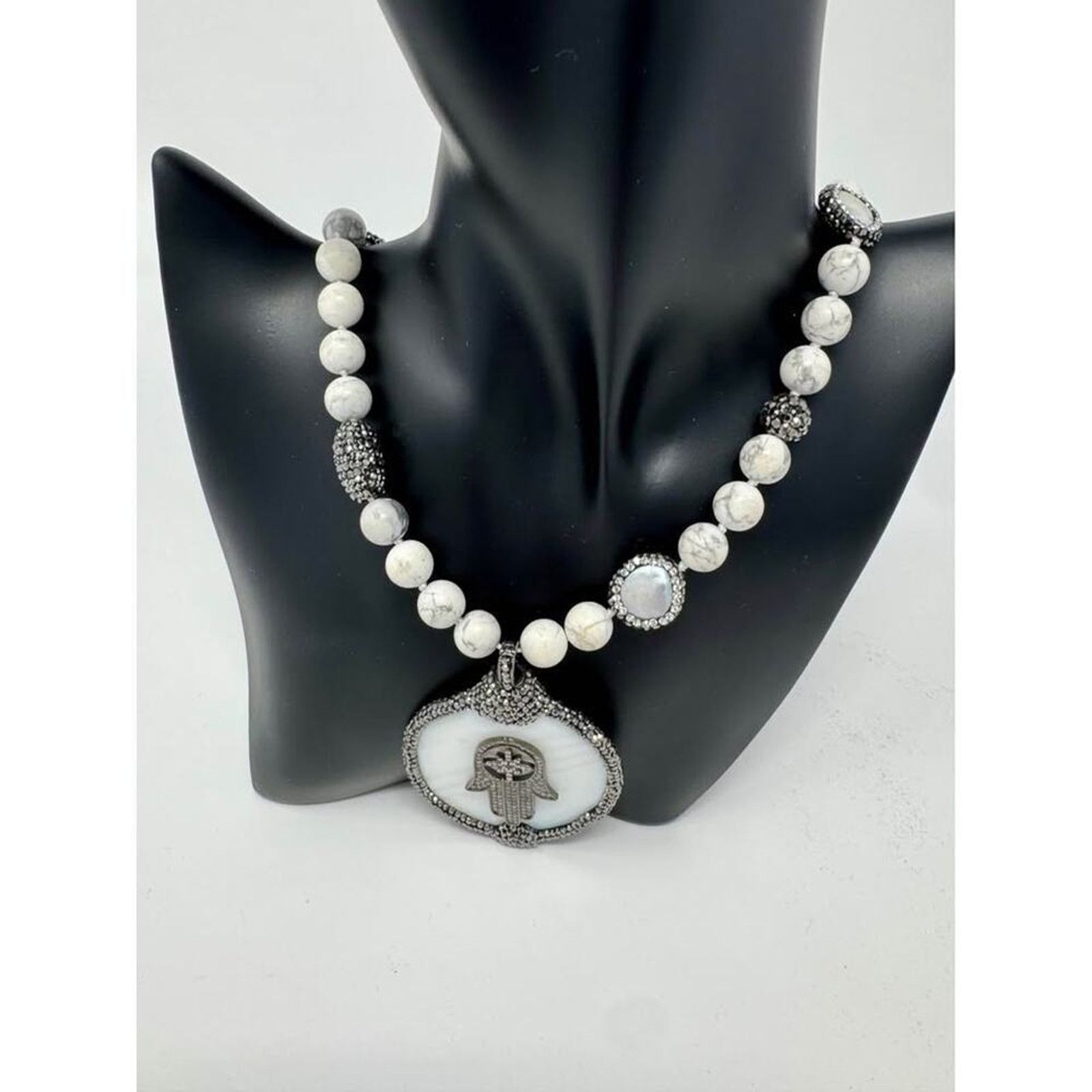 Other Long Hamsa necklace Size ONE SIZE - 1 Thumbnail