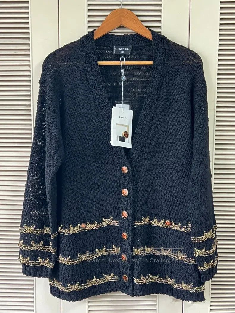 Chanel Chanel Black knitted cardigan coat Size XS / US 0-2 / IT 36-38 - 1 Thumbnail