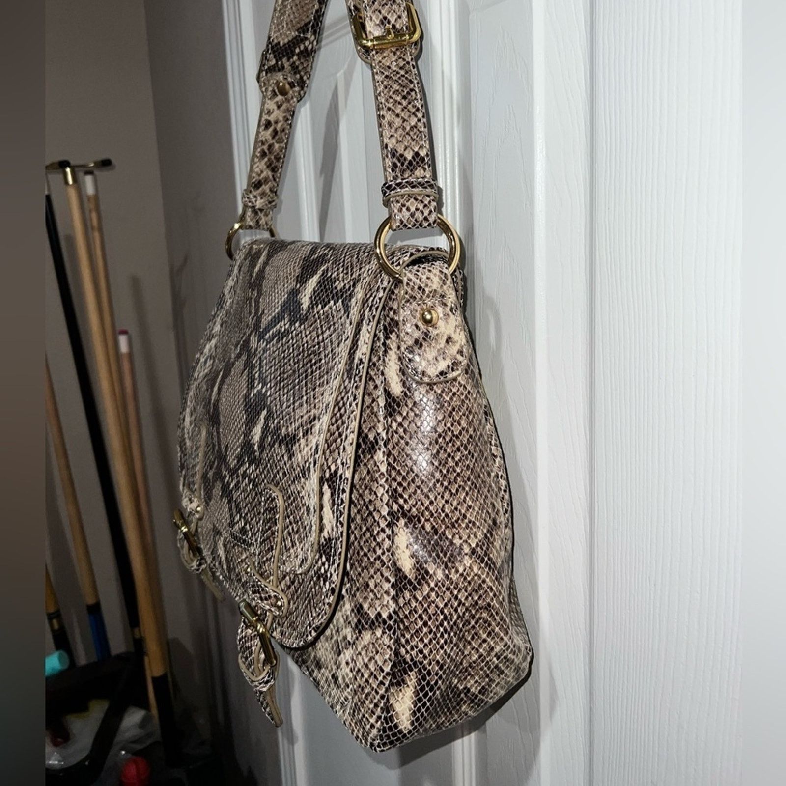 Cynthia Rowley Cynthia Rowley Faux Snakeskin Leather Hobo Bag Size ONE SIZE - 4 Thumbnail