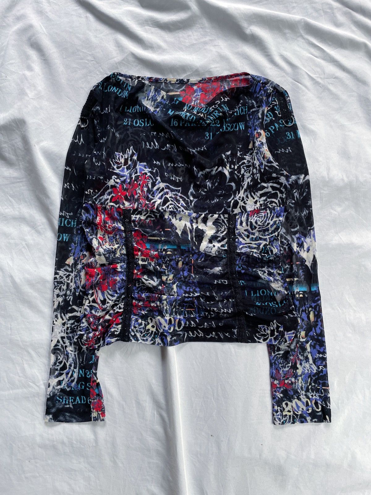 Japanese Brand JAPANESE MESH TOP ART PRINTED Size US XS / EU 42 / 0 - 1 Thumbnail