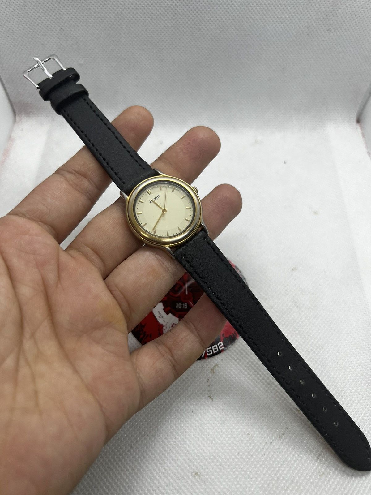 Seiko Vintage Seiko Avenue 7N01-6D70 Quartz Watch Size ONE SIZE - 8 Thumbnail