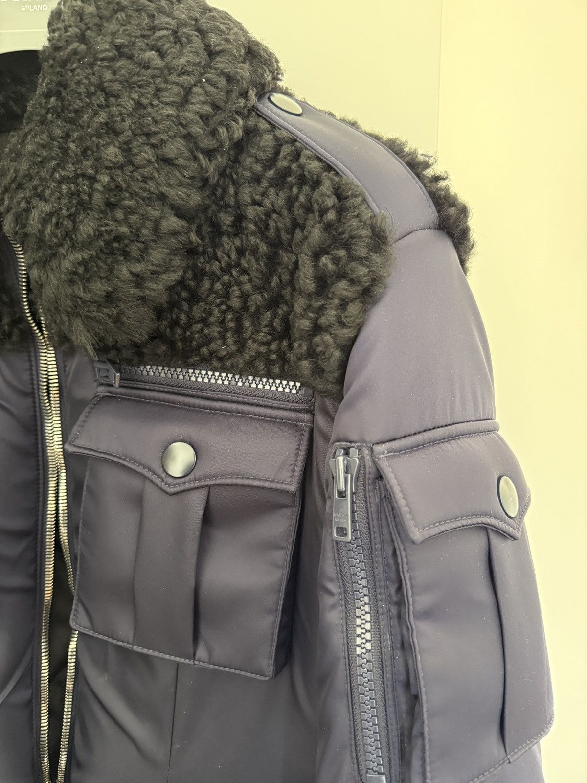 Prada Prada FW 2019 Runway jacket Size US S / EU 44-46 / 1 - 7 Thumbnail