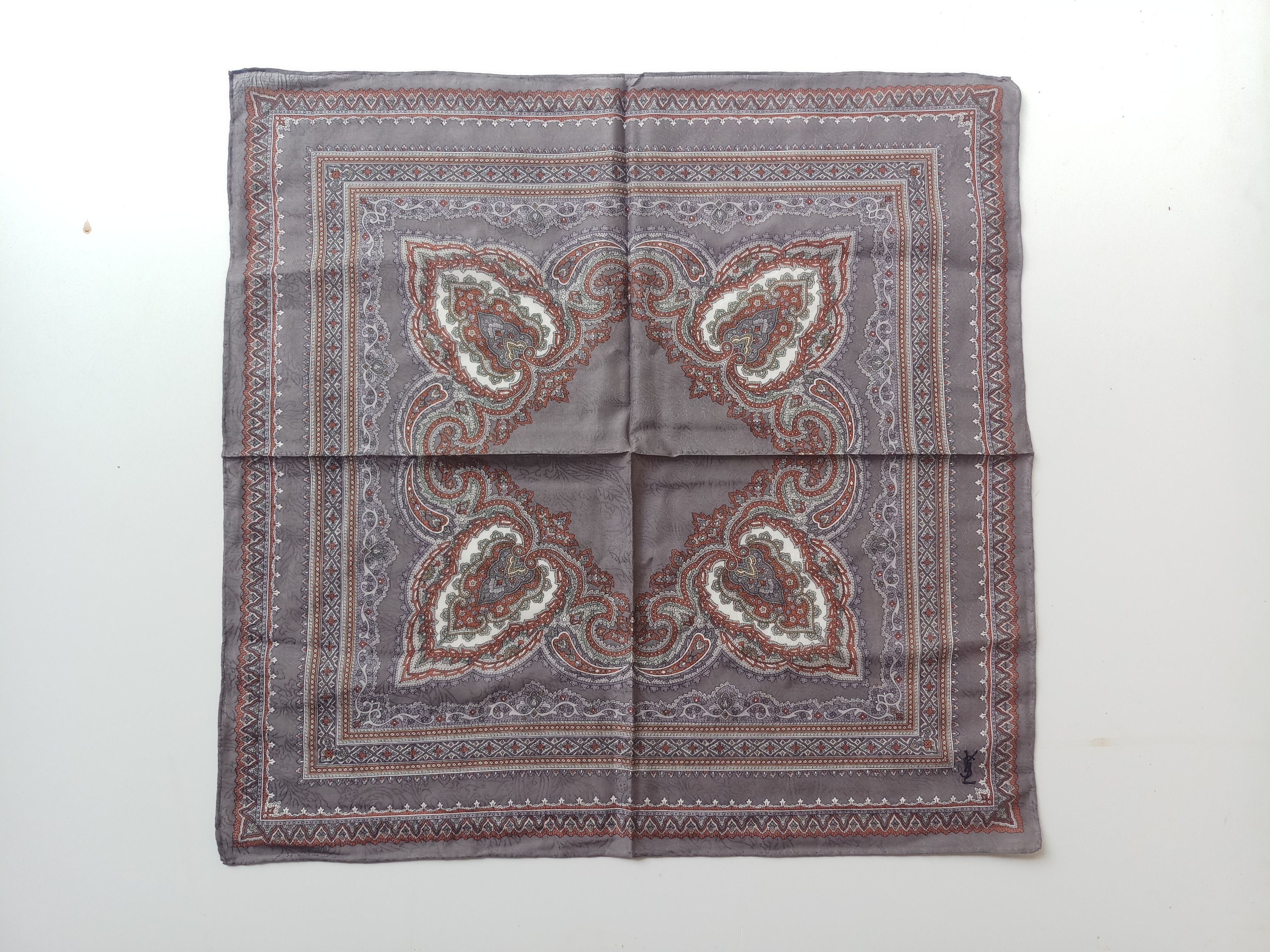Yves Saint Laurent Yves saint laurent handkerchief cotton 100% Bandana Size ONE SIZE - 3 Thumbnail