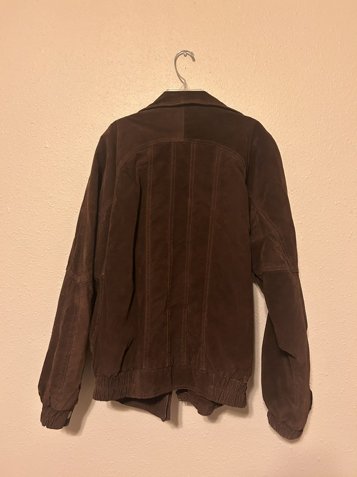 Vintage Mens vintage brown suede bomber jacket Size US L / EU 52-54 / 3 - 3 Thumbnail