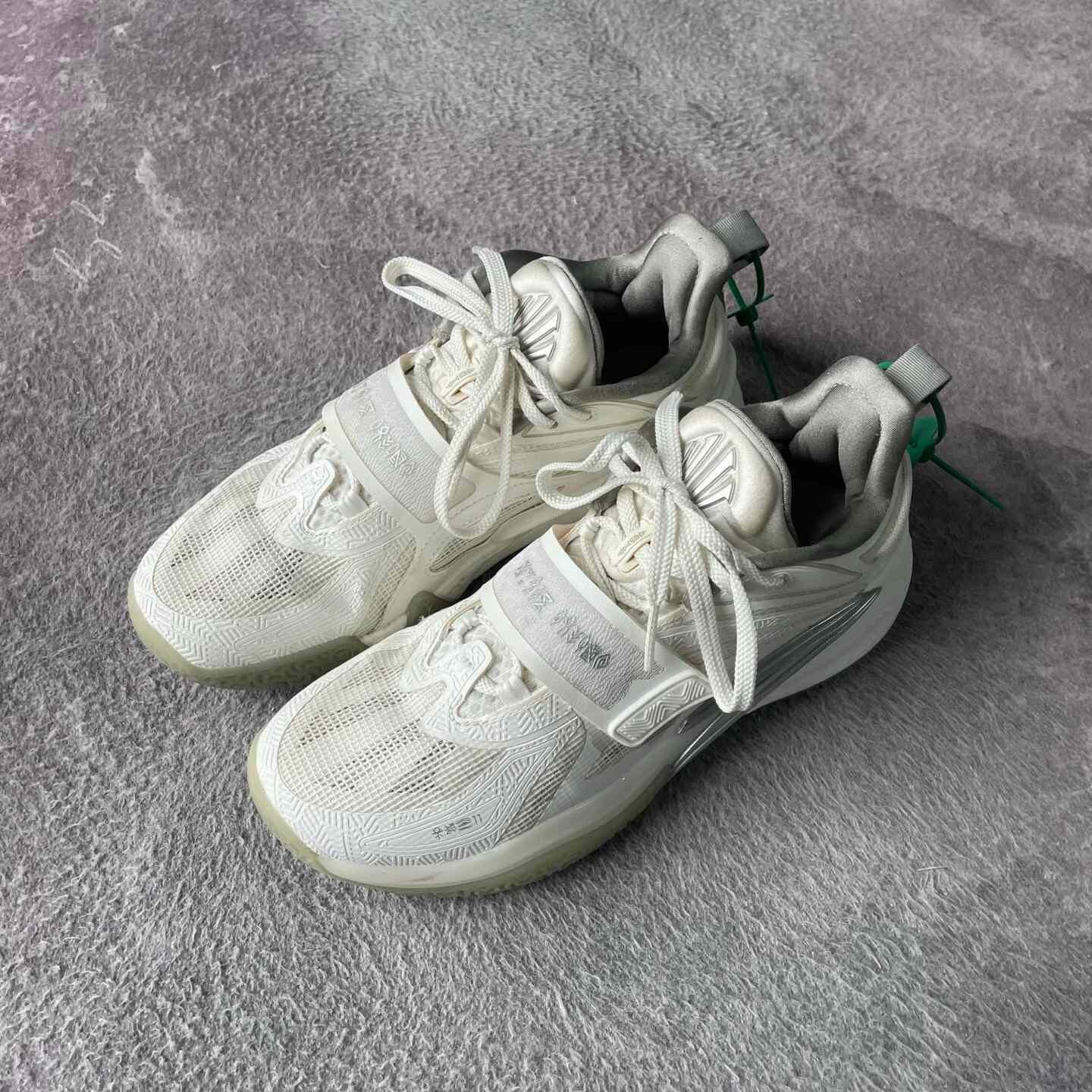Other Other 112431102 White Designer Casual Size US 9.5 / EU 42-43 - 1 Thumbnail