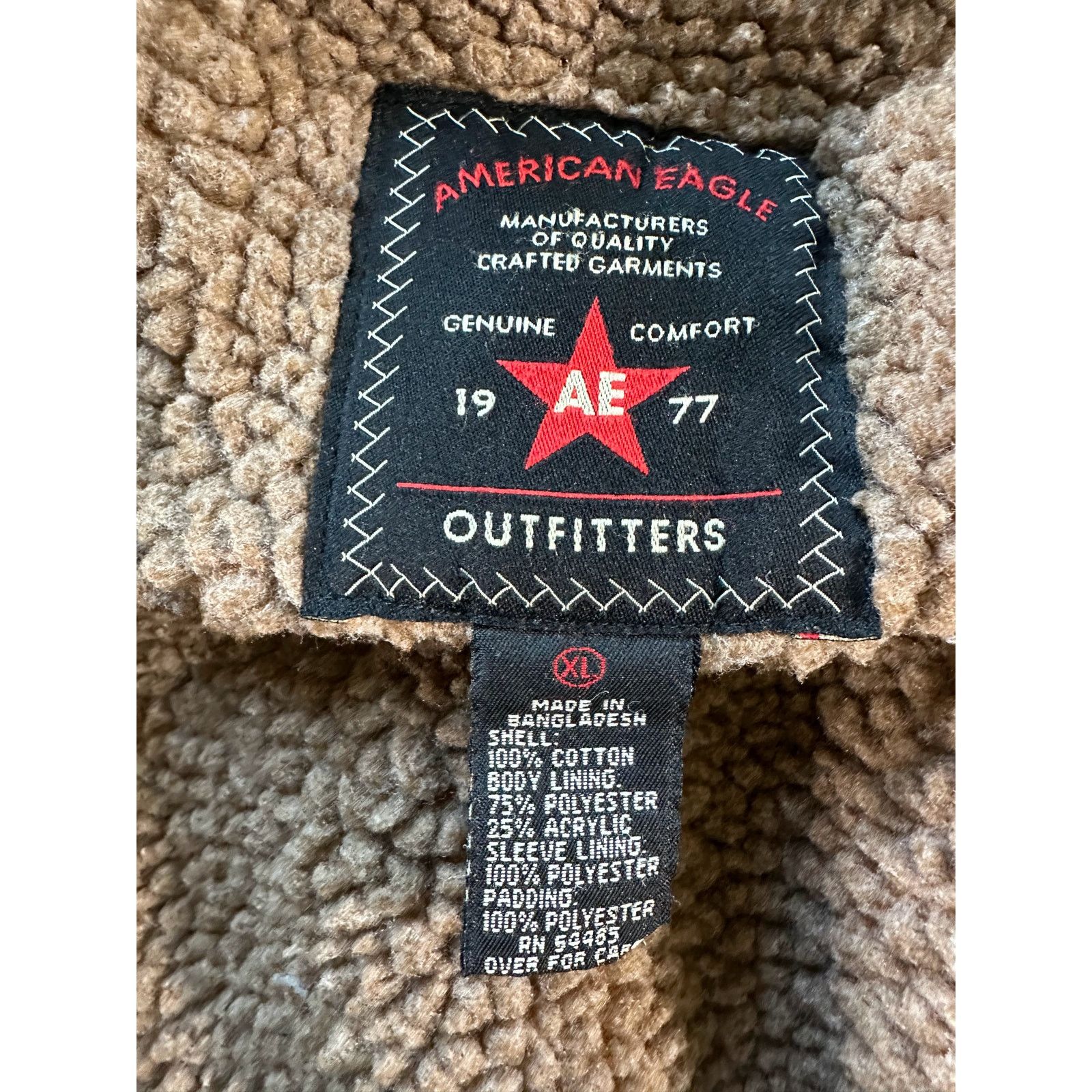 American Eagle Outfitters Vintage American Eagle Outfitters Corduroy Sherpa jacket XL Size US XL / EU 56 / 4 - 8 Thumbnail