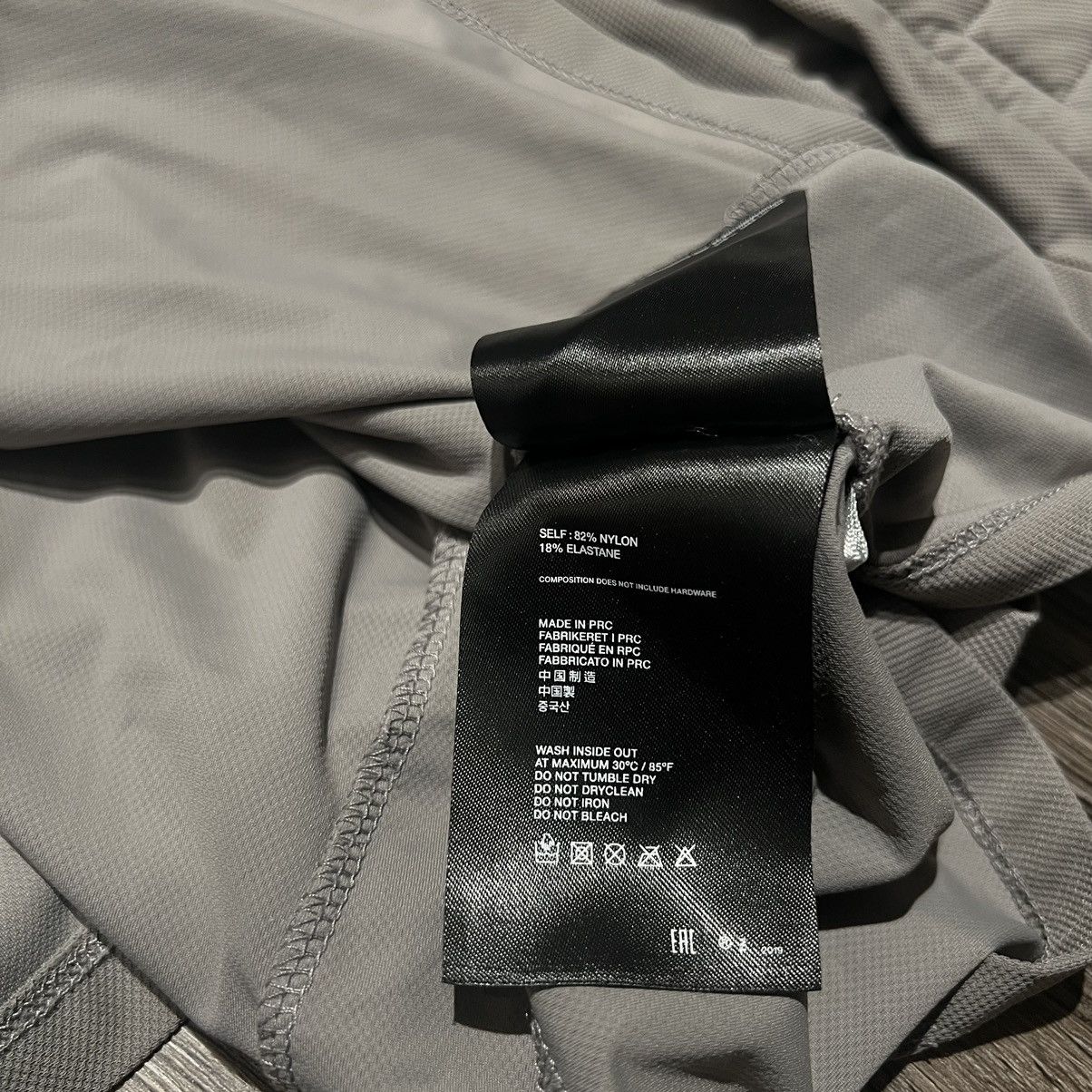 Designer × Heliot Emil Heliot Emil Padded LS Size US L / EU 52-54 / 3 - 4 Thumbnail